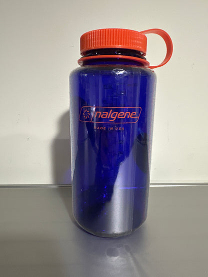 Nalgene Wide Mouth 32 oz Sustain Bottle - Violet