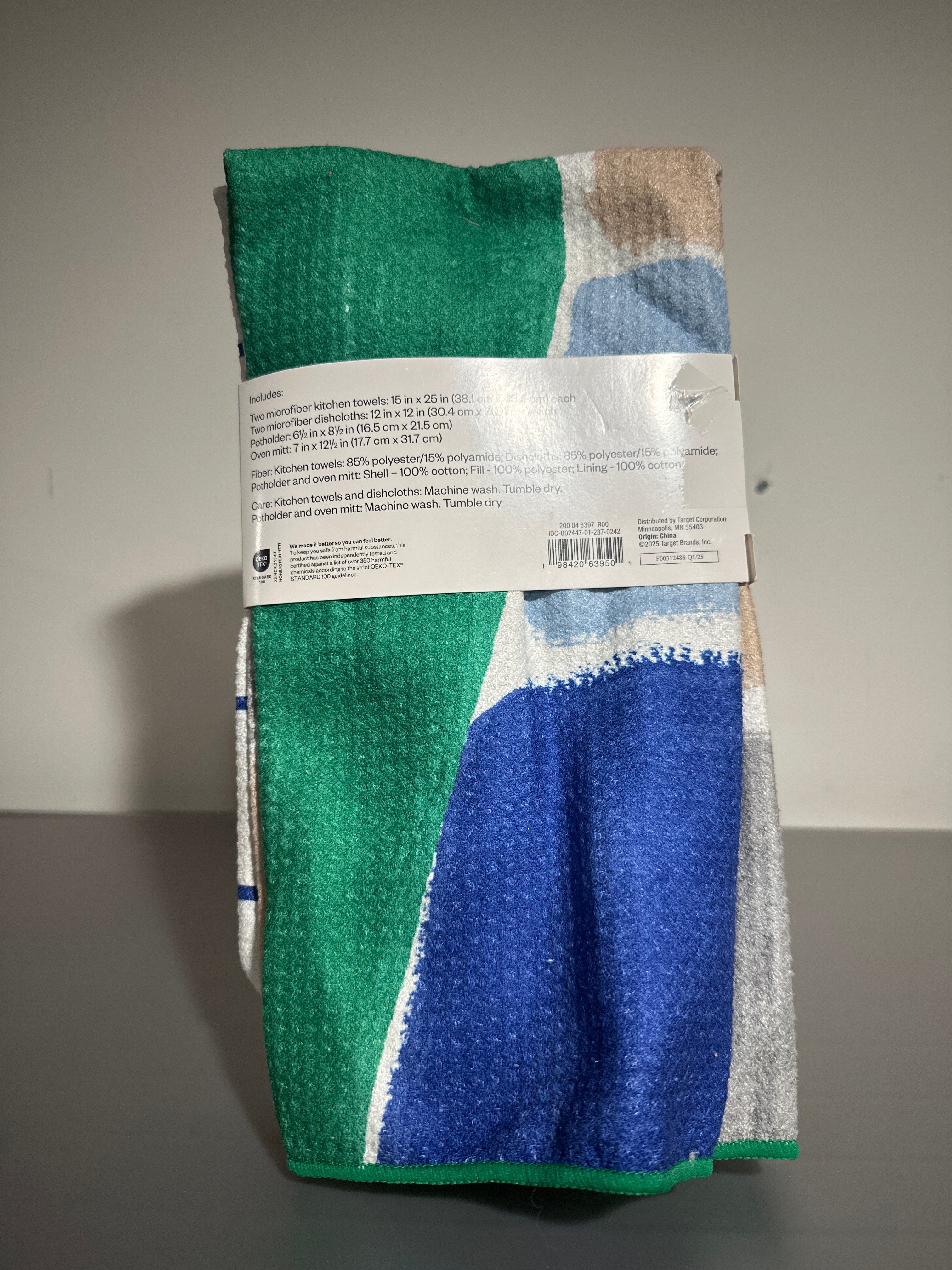 Room Essentials 6-Piece Kitchen Set – Microfiber Towels, Dishcloths, Oven Mitt & Potholder