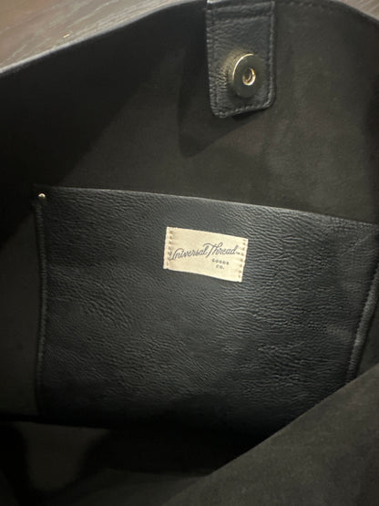 Universal Thread™ Faux Leather Hobo Shoulder Bag – Black