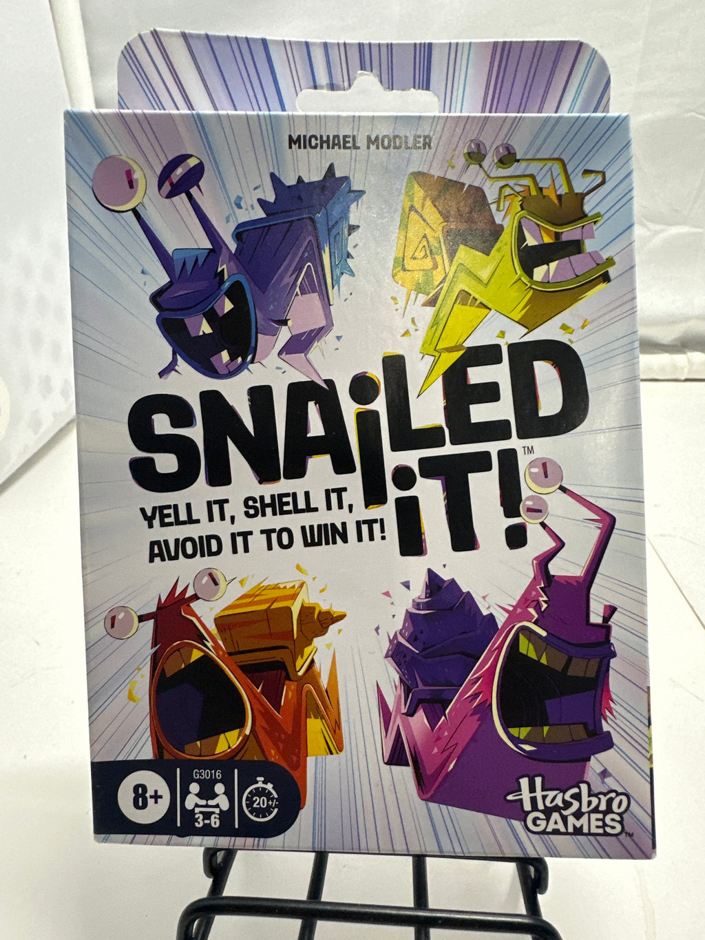 Hasbro Games Snailed It Card Game photo 1