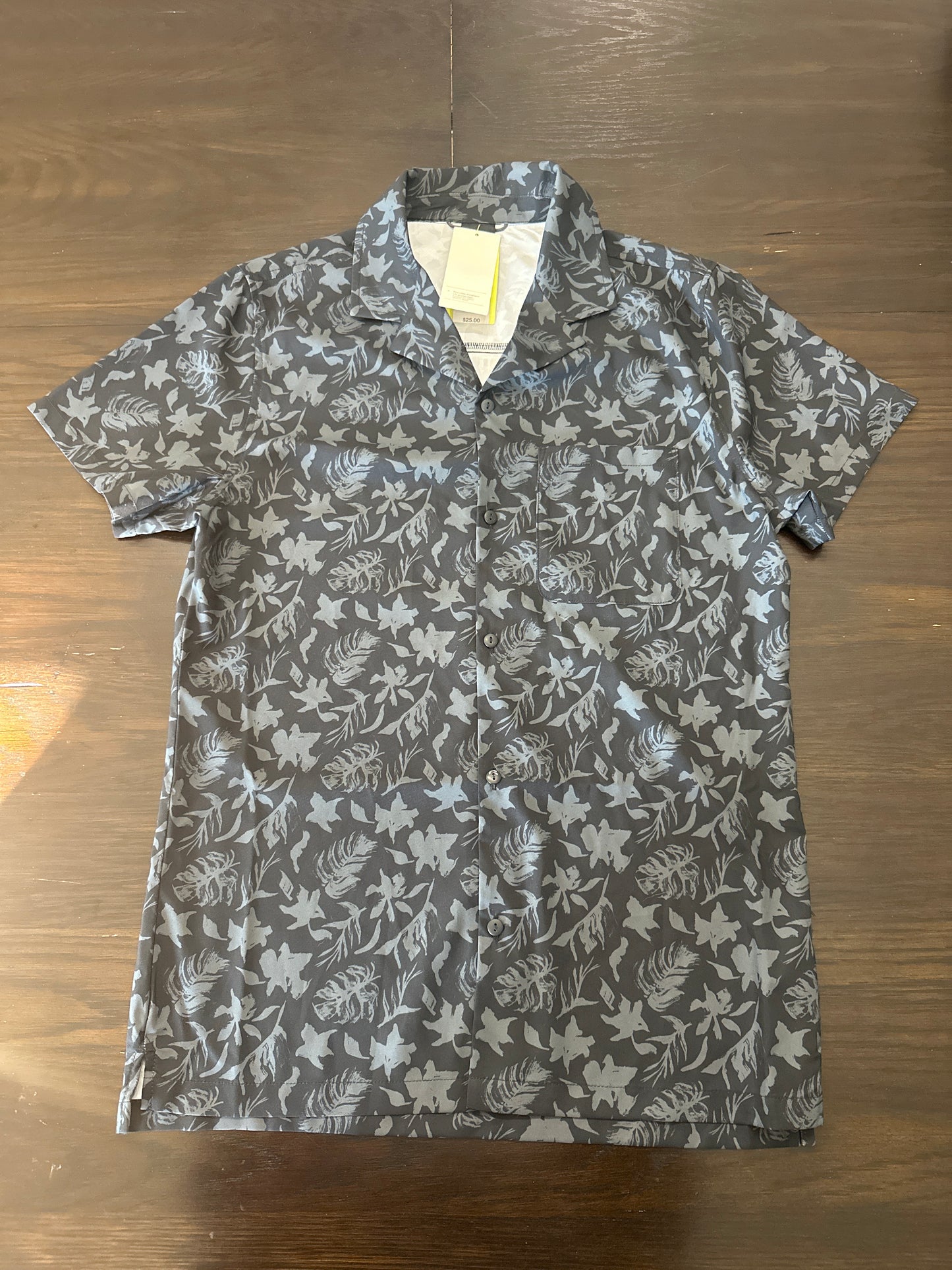 All in Motion™ Printed Resort Button-Up Shirt