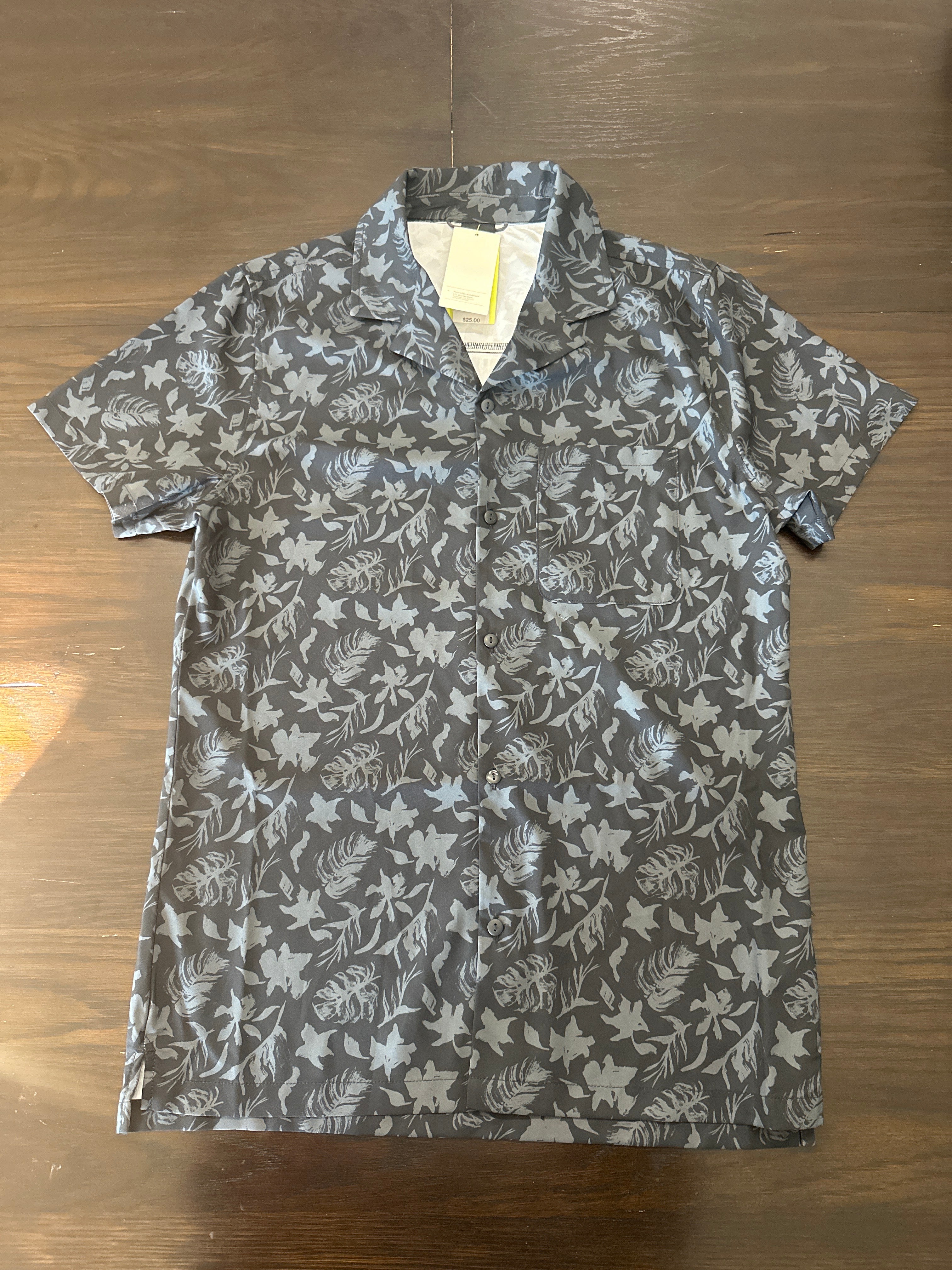 All in Motion Printed Resort Button-Up Shirt