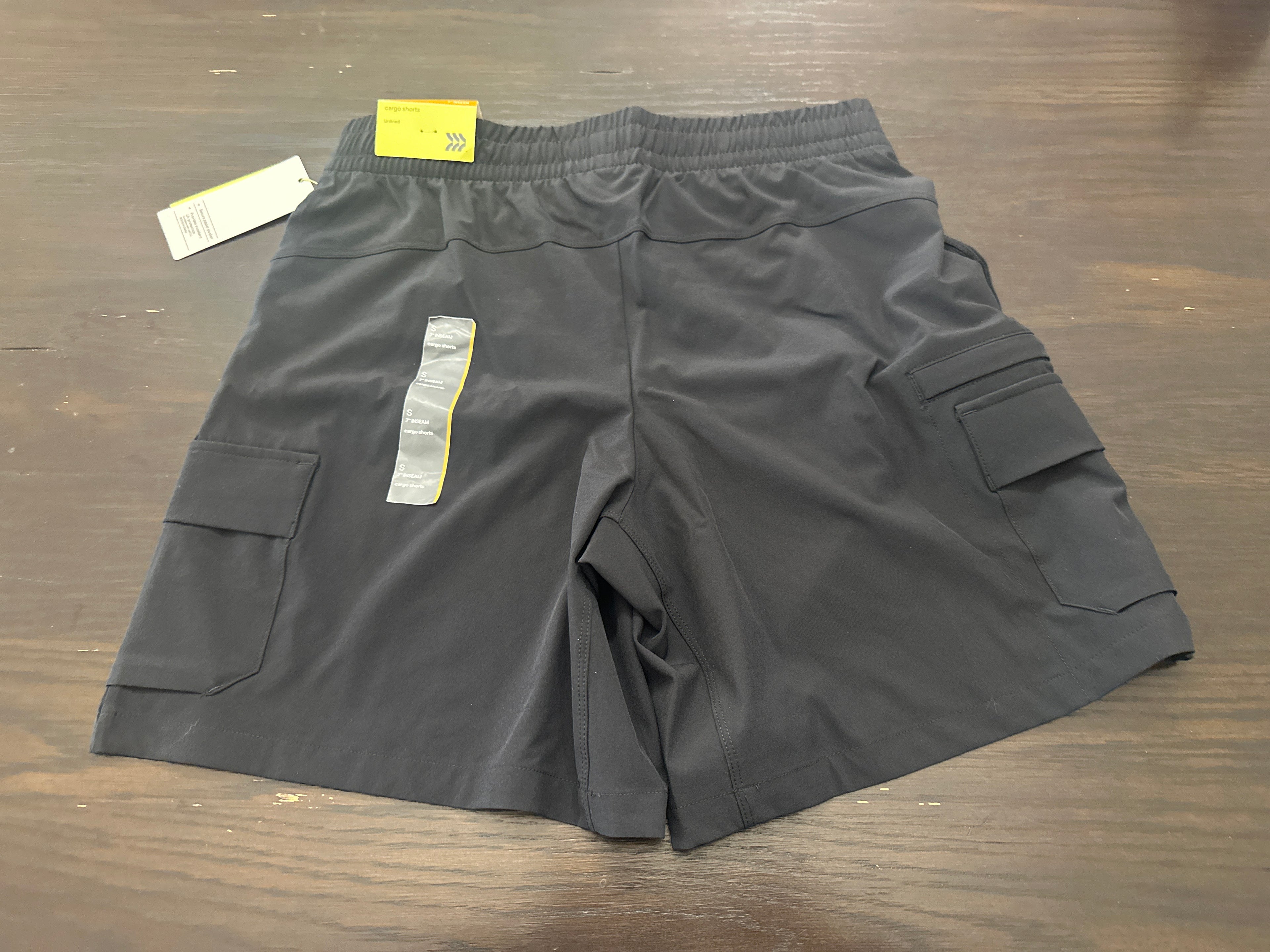 All In Motion Men's 7" Cargo Shorts