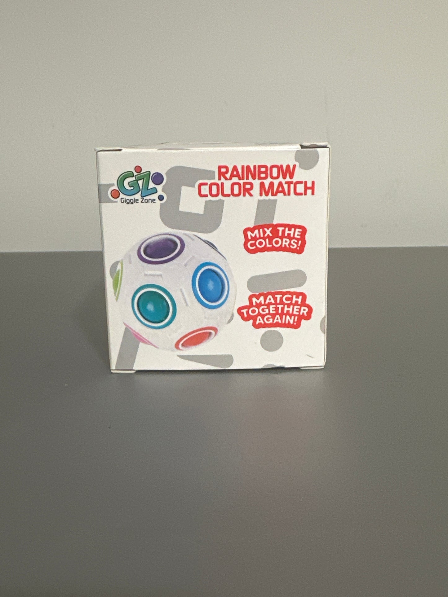GZ Giggle Zone Rainbow Color Match Puzzle Ball