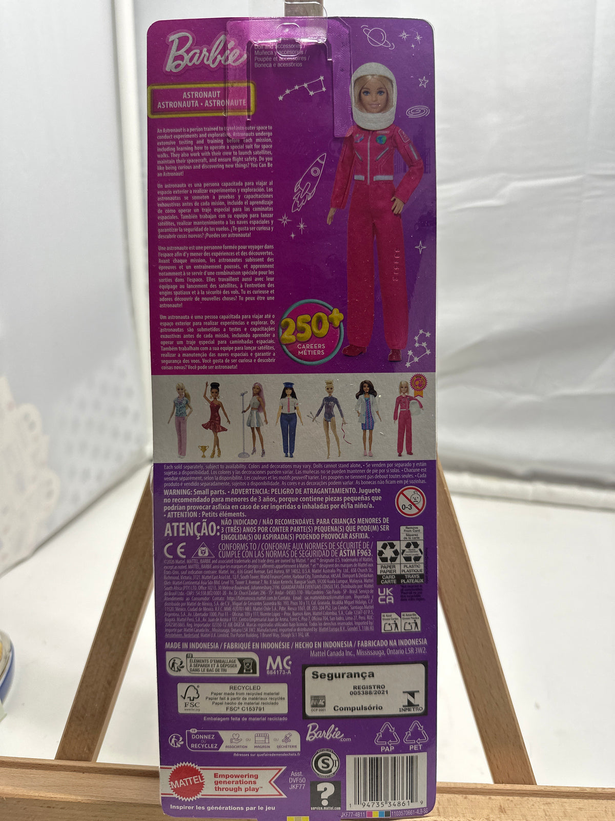 Barbie Careers Astronaut Doll JKF77, new in original packaging