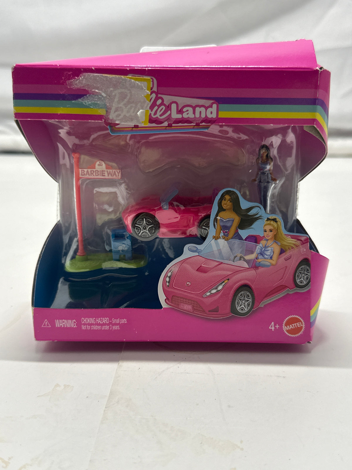 Barbie Mini BarbieLand pink convertible playset view 1