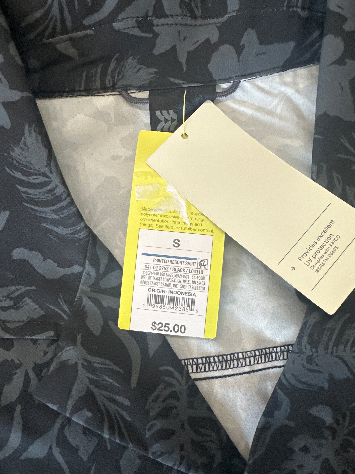 All in Motion™ Printed Resort Button-Up Shirt