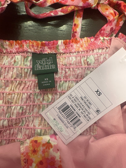 Women’s Hook and Eye Romper Pink Floral