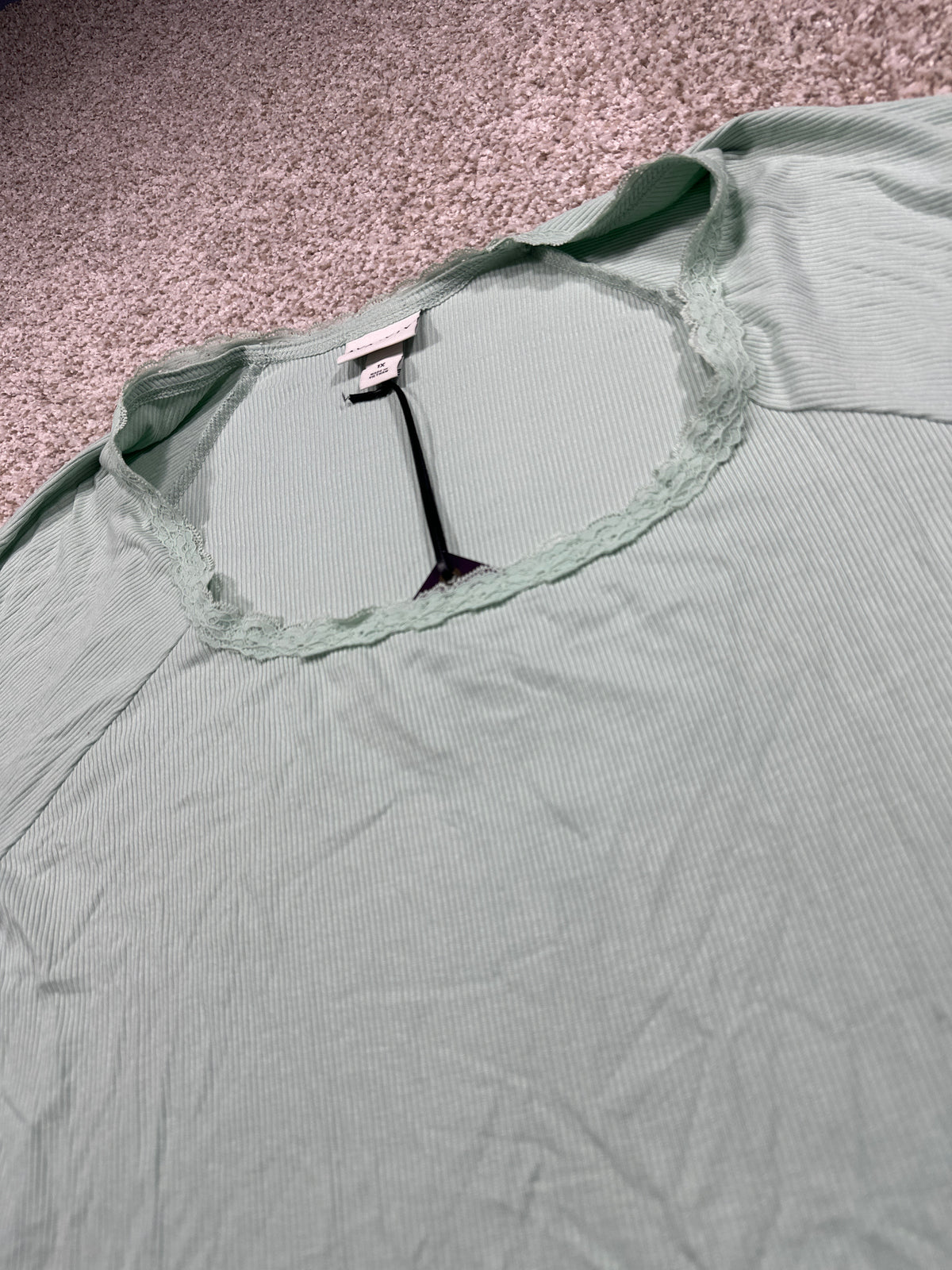 Ava & Viv women's plus green ribbed lace trim short sleeve top, size 1X