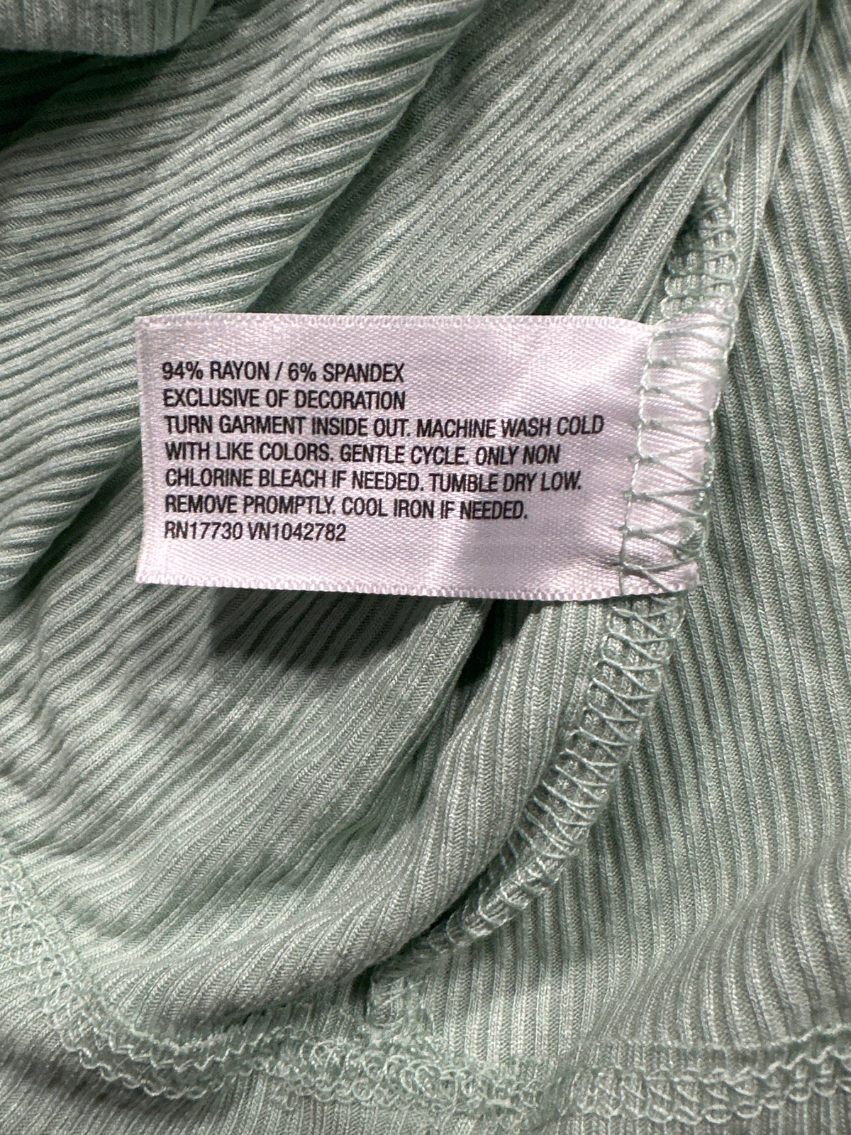 Ava & Viv women's plus green ribbed lace trim short sleeve top, size 3X