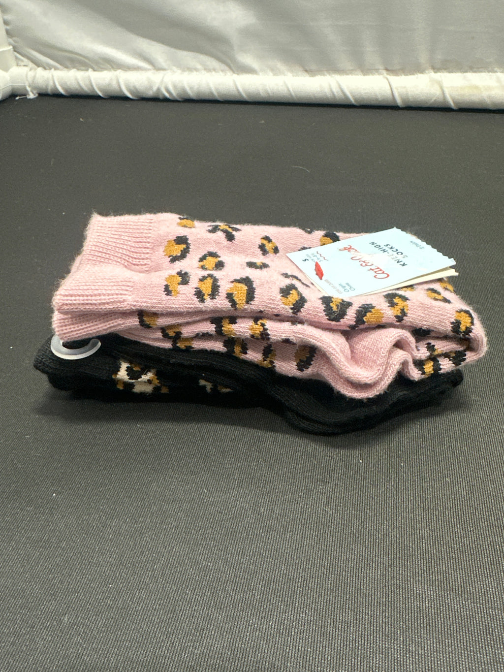 Cat & Jack girls pink leopard knee-high socks 2 pack size S