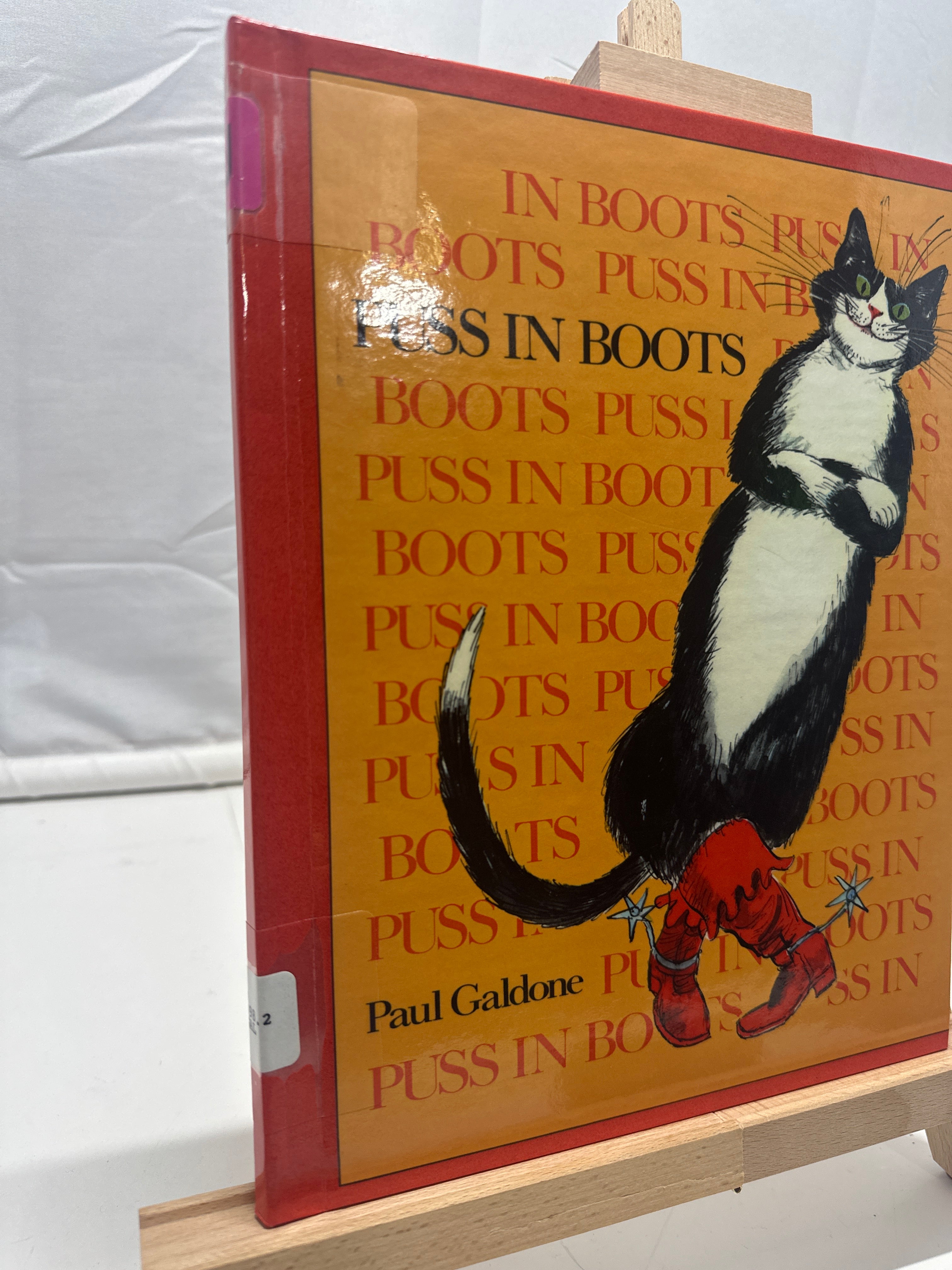 Puss in Boots by Paul Galdone Hardcover