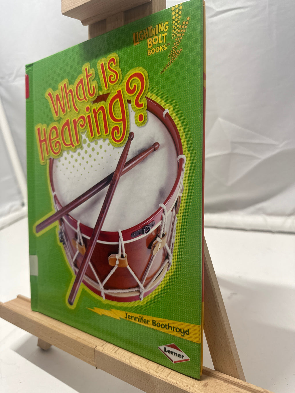 What Is Hearing? by Jennifer Boothroyd Hardcover