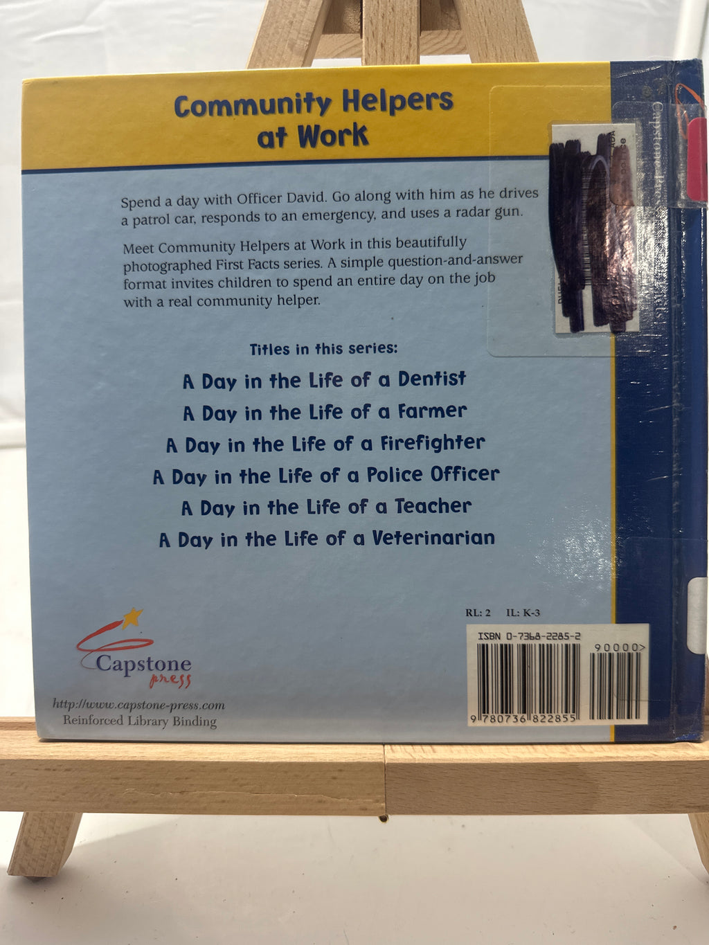 A Day in the Life of a Police Officer Hardcover