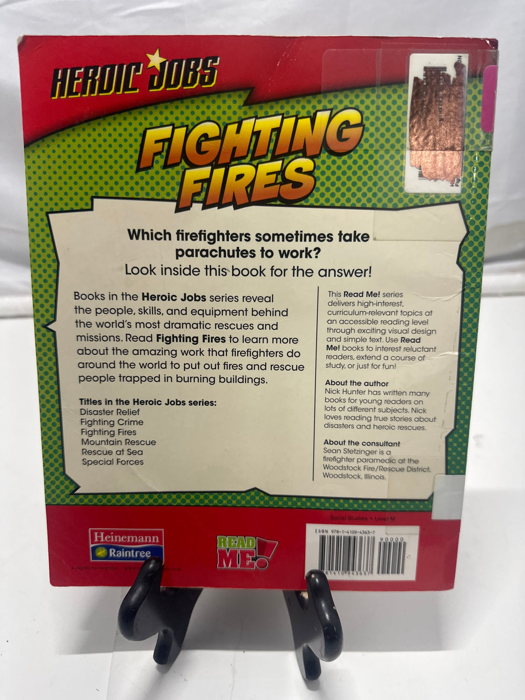 Fighting fires by Nick Hunter Paperback
