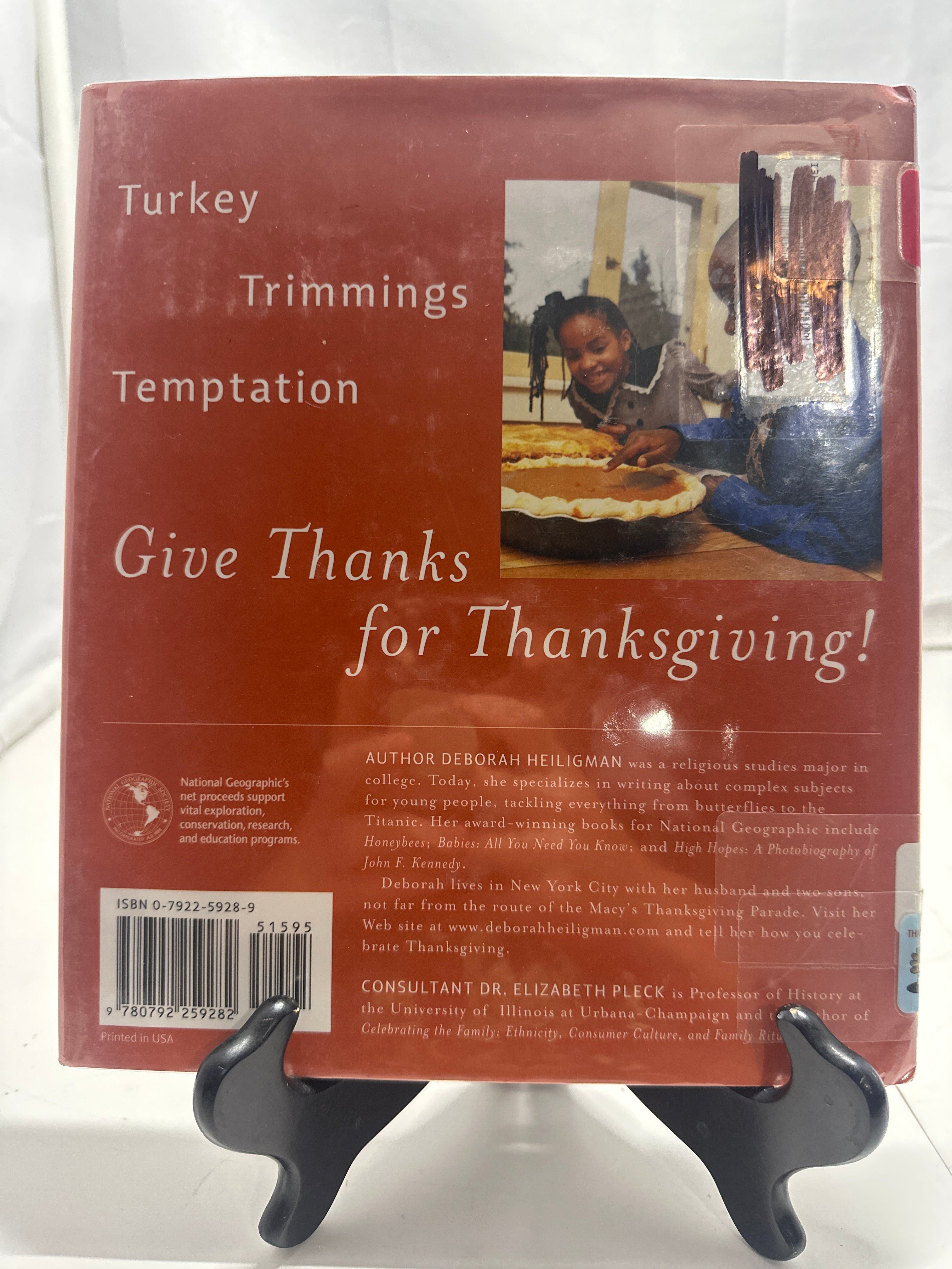 Holidays Around the World: Celebrate Thanksgiving by Deborah Heiligman Hardcover