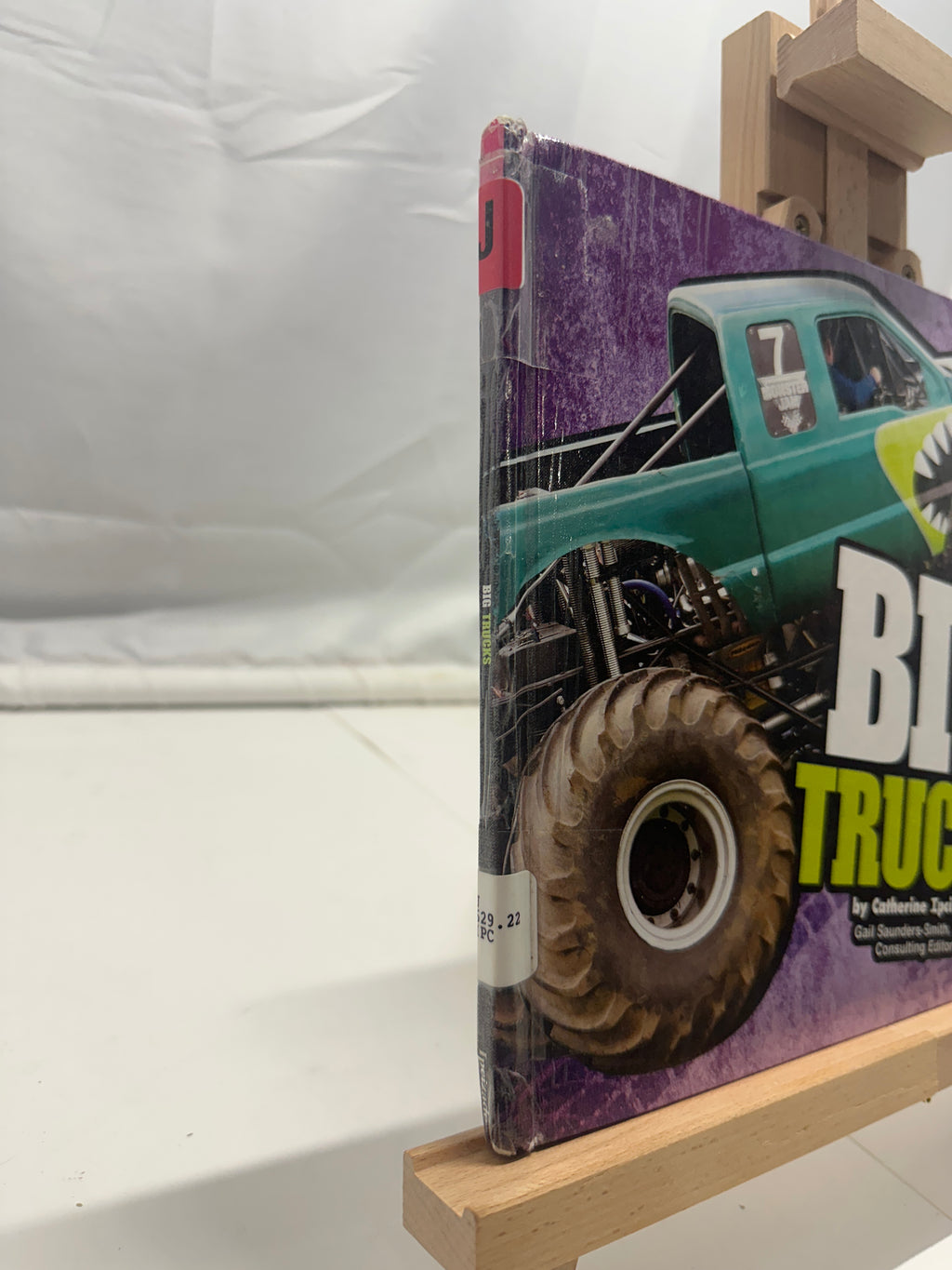 Big Trucks by Catherine Ipcizade Hardcover