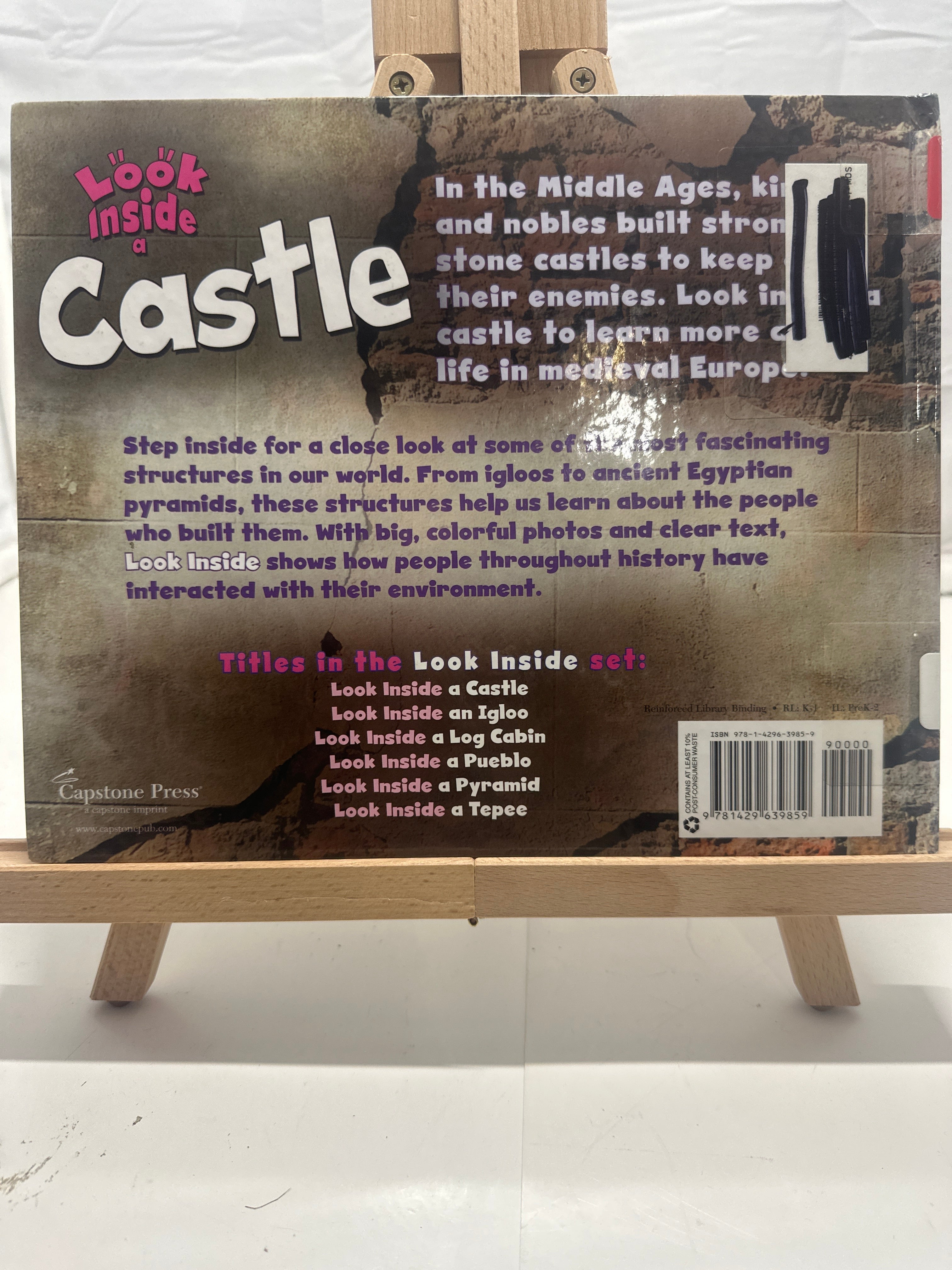 Look Inside a Castle by Jenny Moss Hardcover