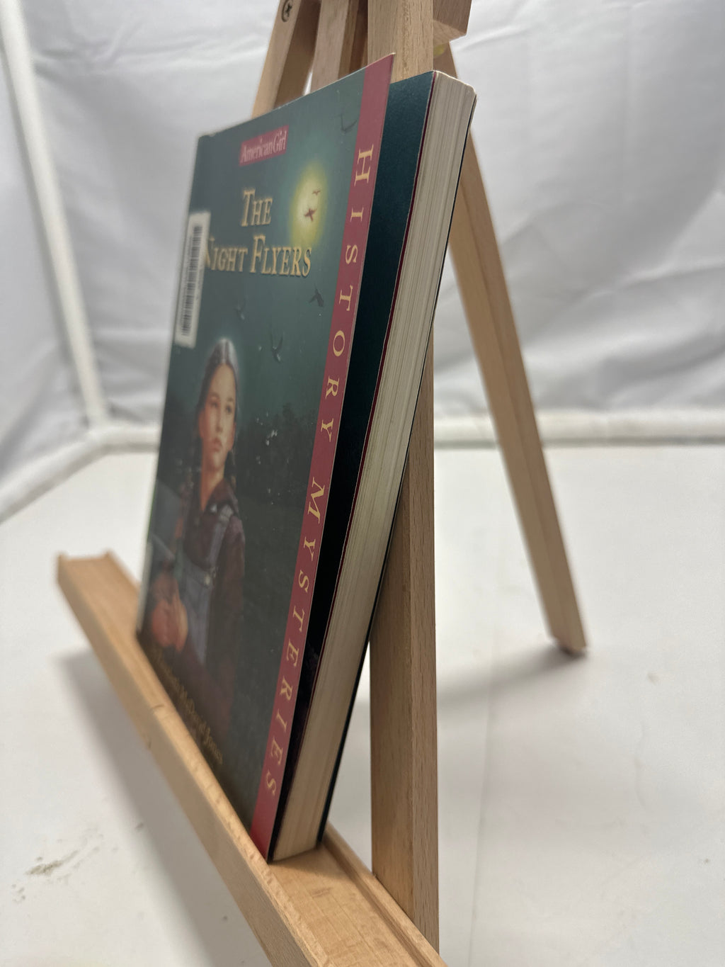 NIGHT FLYERS (AMERICAN GIRL HISTORY MYSTERIES) by Elizabeth McDavid Jones Paperb