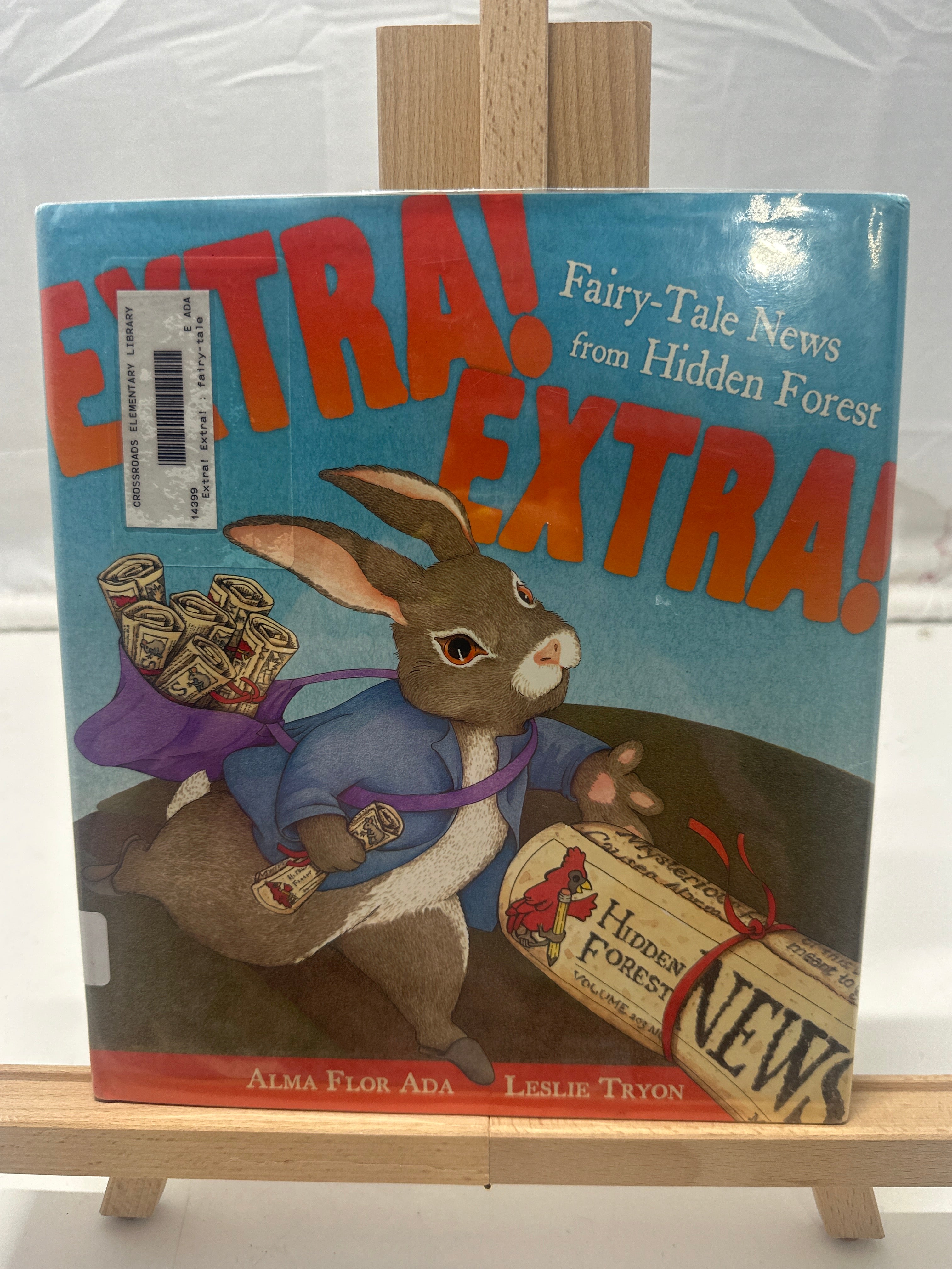 Extra! Extra! by Alma Flor Ada Hardcover