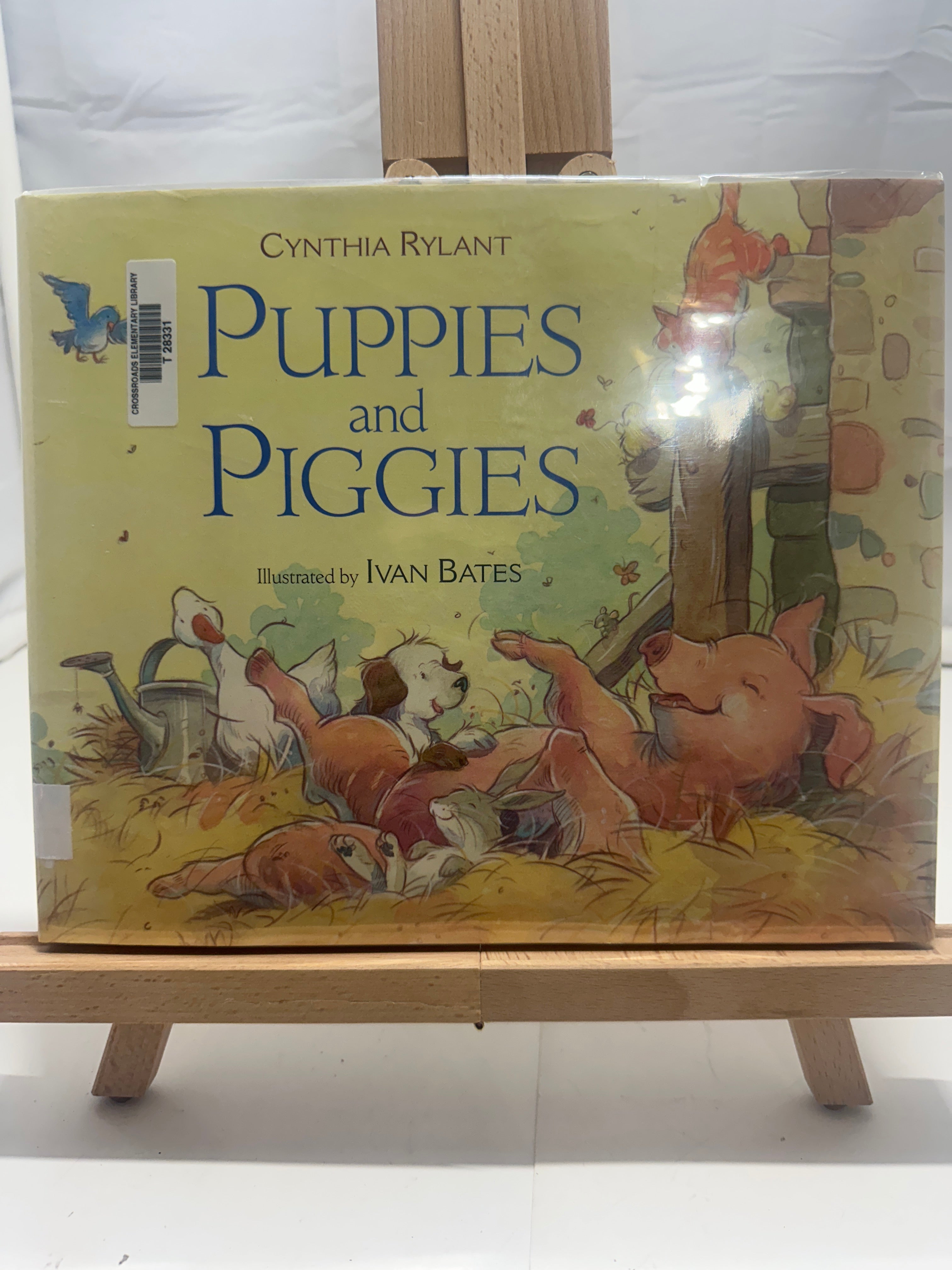 Puppies and Piggies by Cynthia Rylant Hardcover
