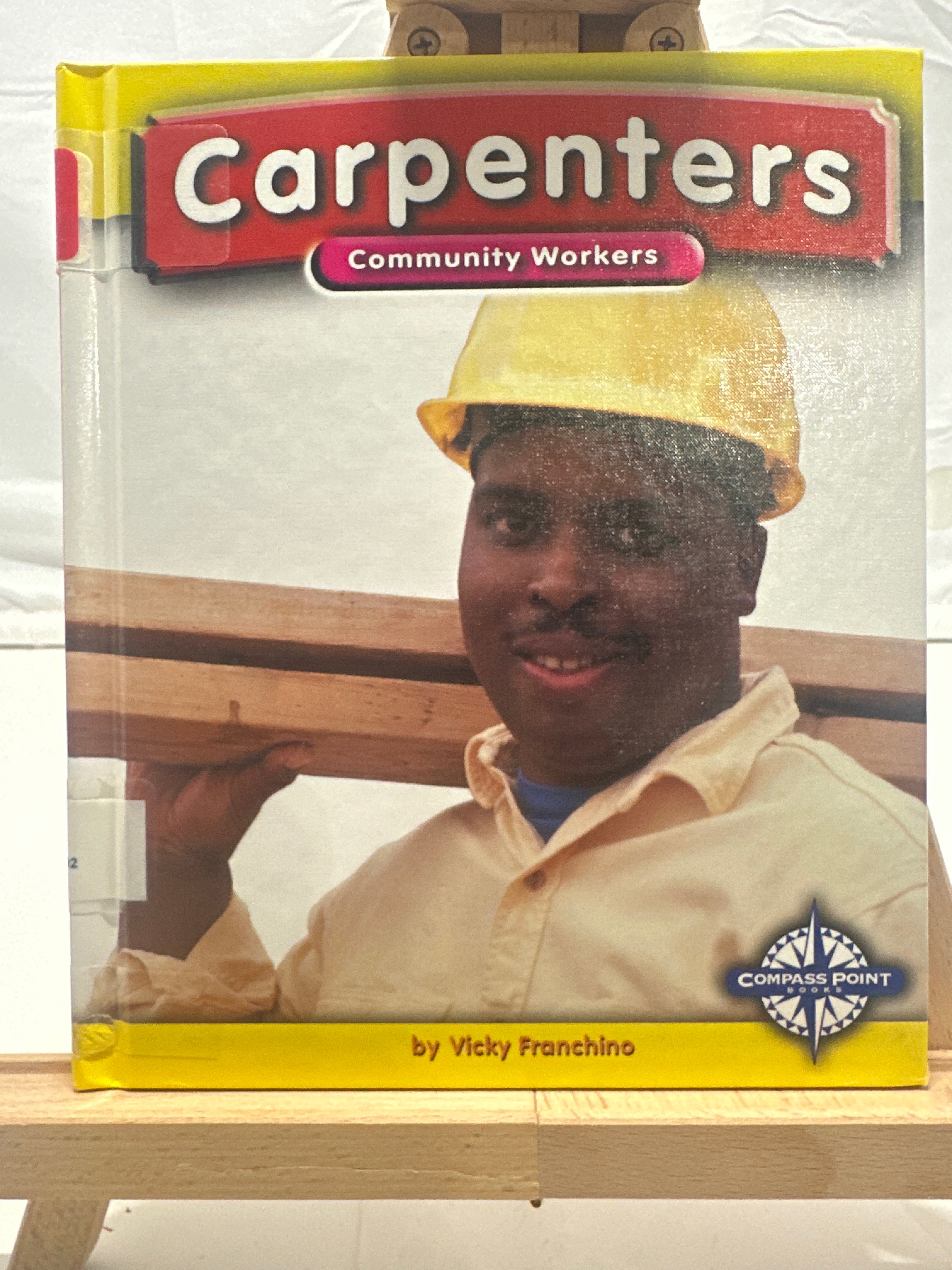 Carpenters (Community Workers) Hardcover