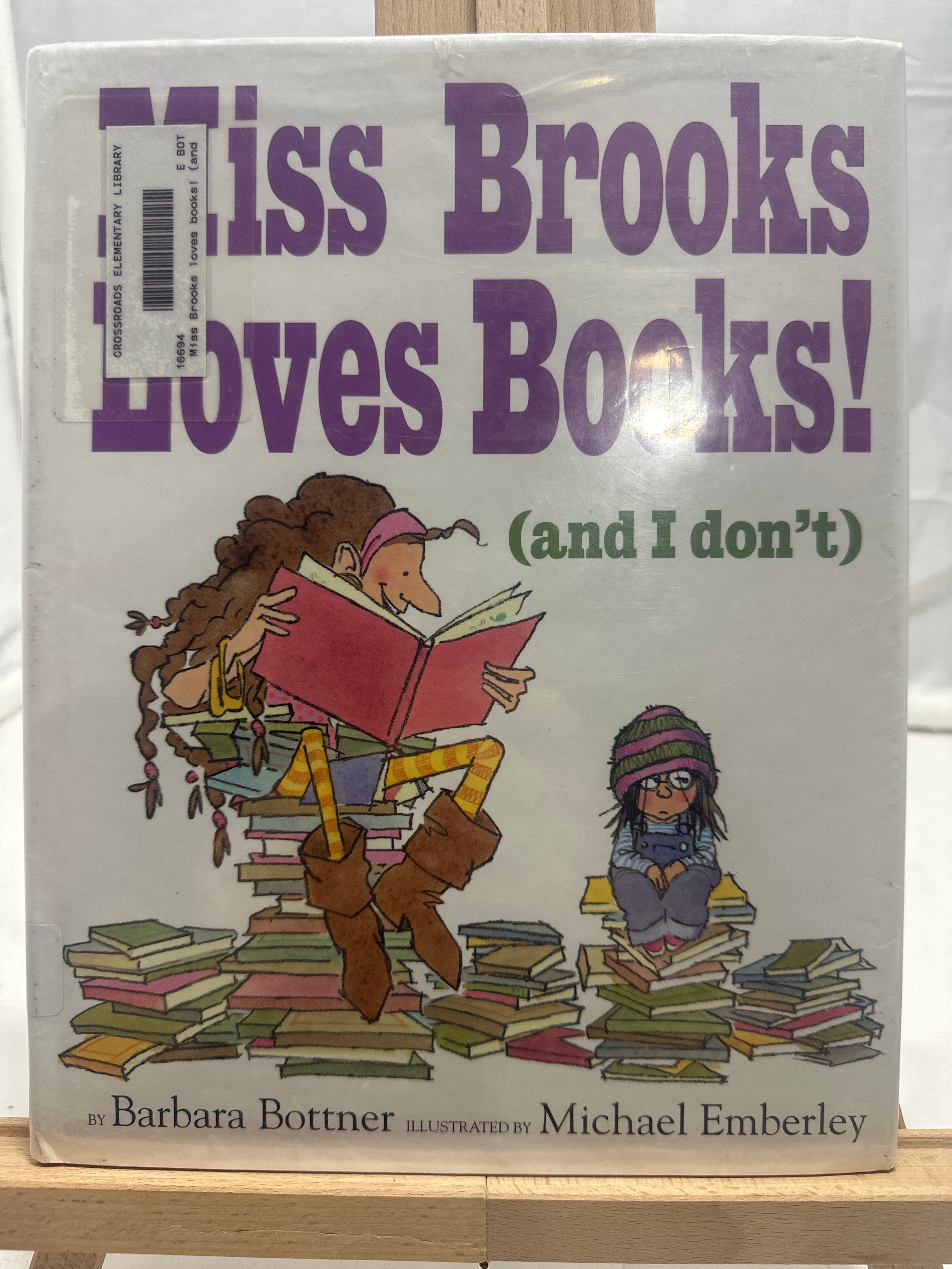 Miss Brooks Loves Books! by Barbara Bottner Hardcover