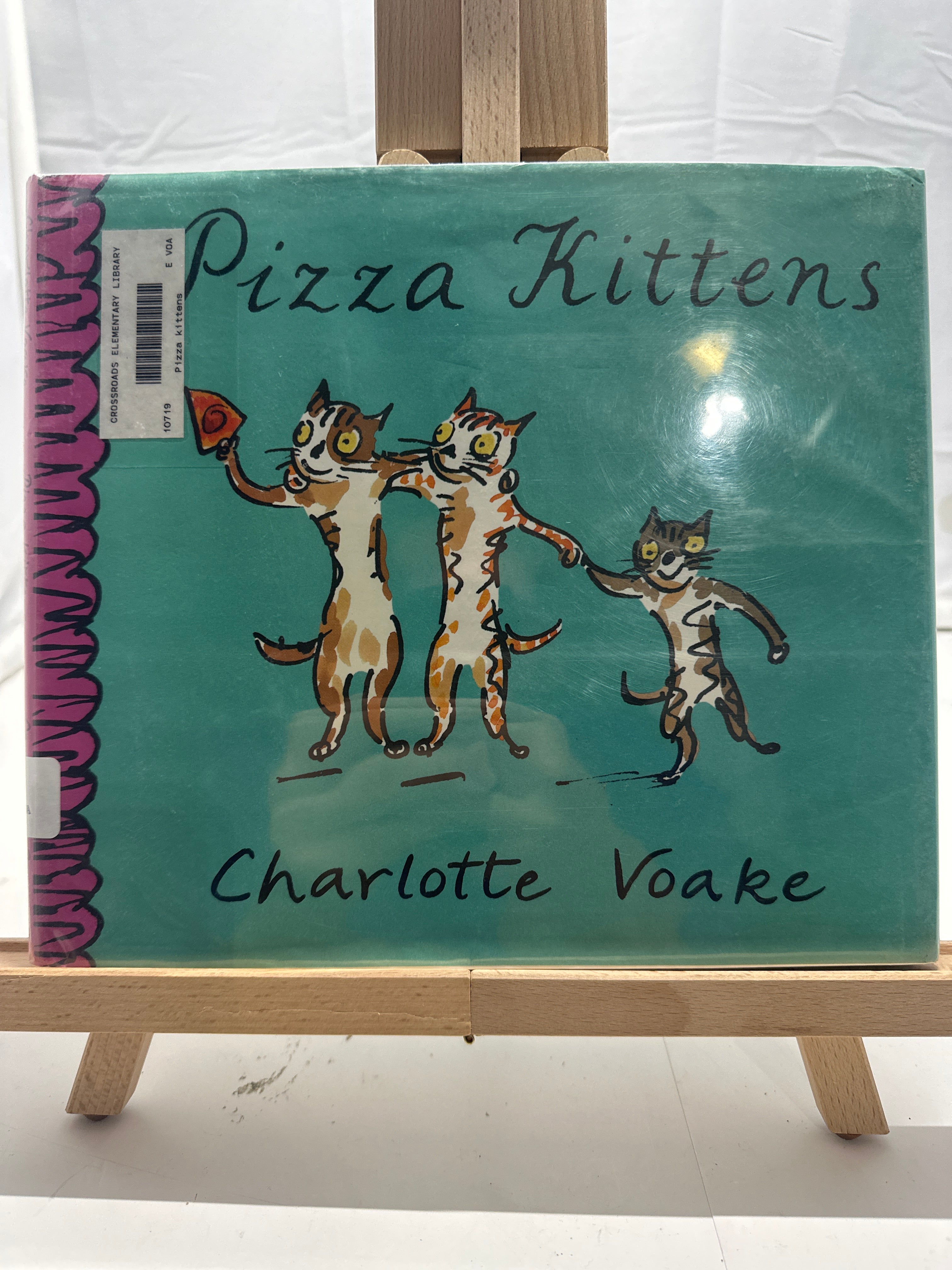 Pizza Kittens by Charlotte Voake Hardcover