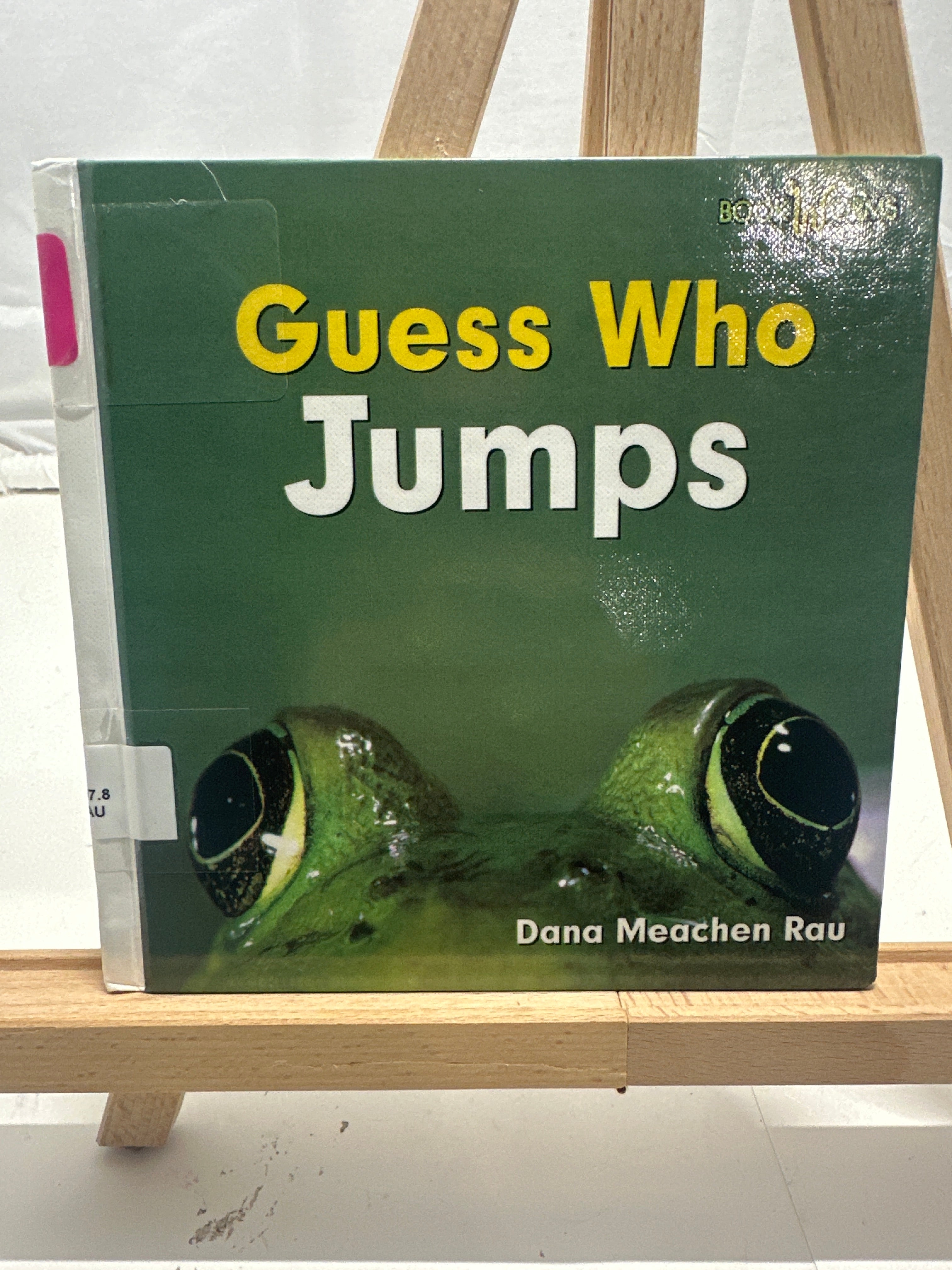 Guess who Jumps by Dana Meachen Rau Hardcover