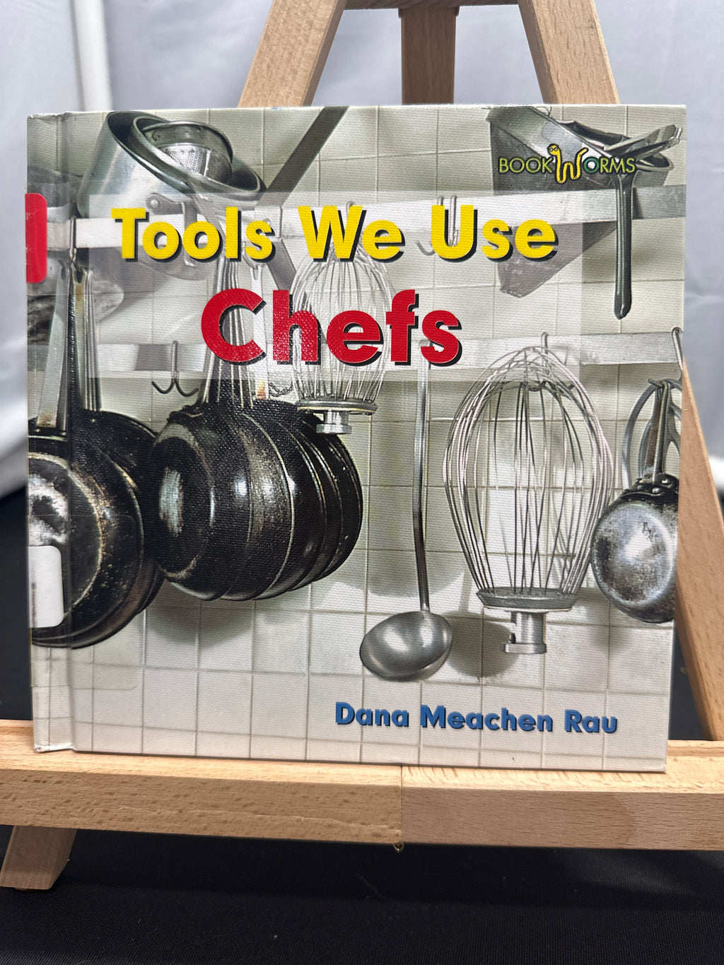 Chefs (Tools We Use) by Dana Meachen Rau Hardcover