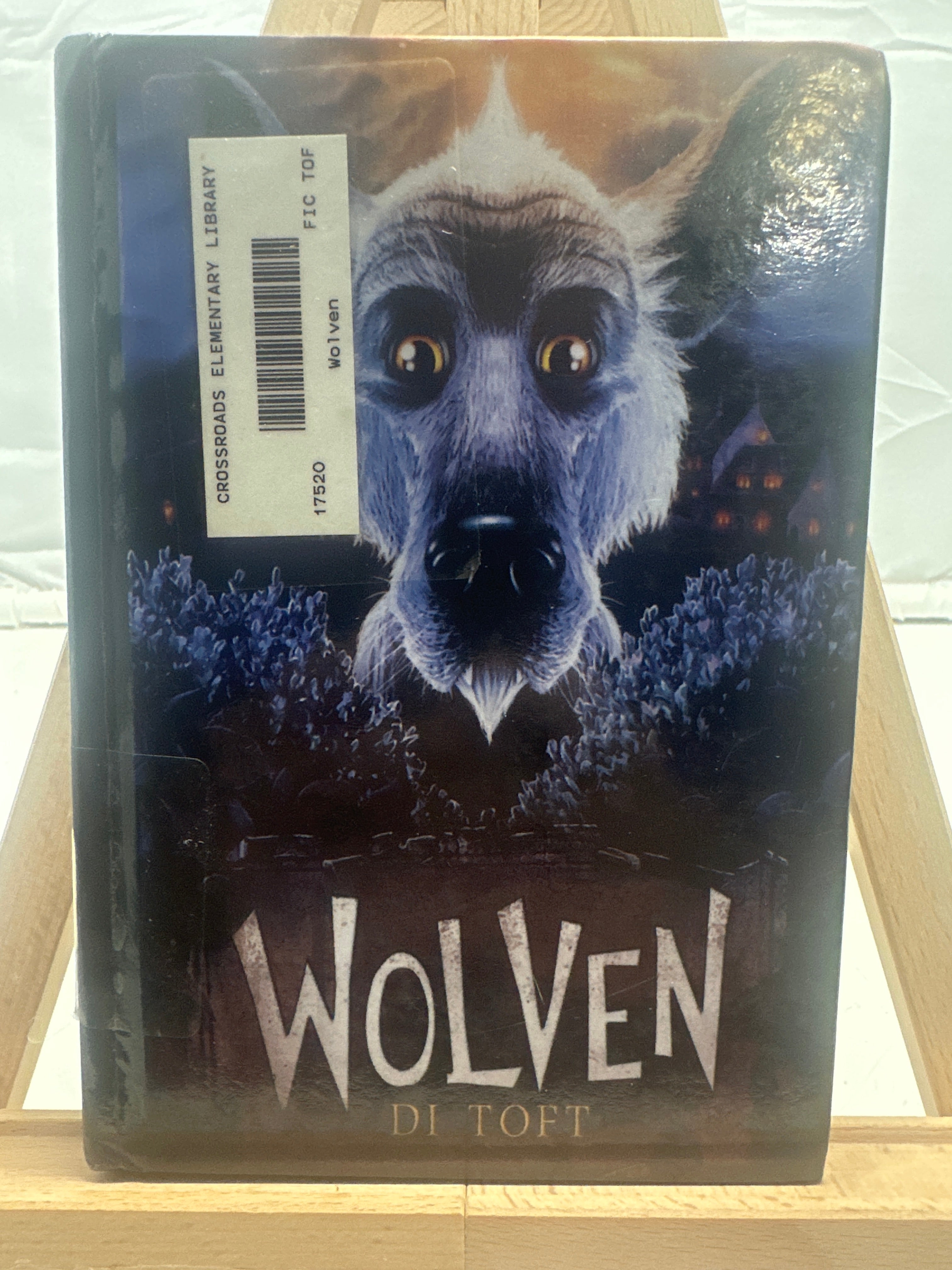 Wolven by Di Toft Hardcover Children