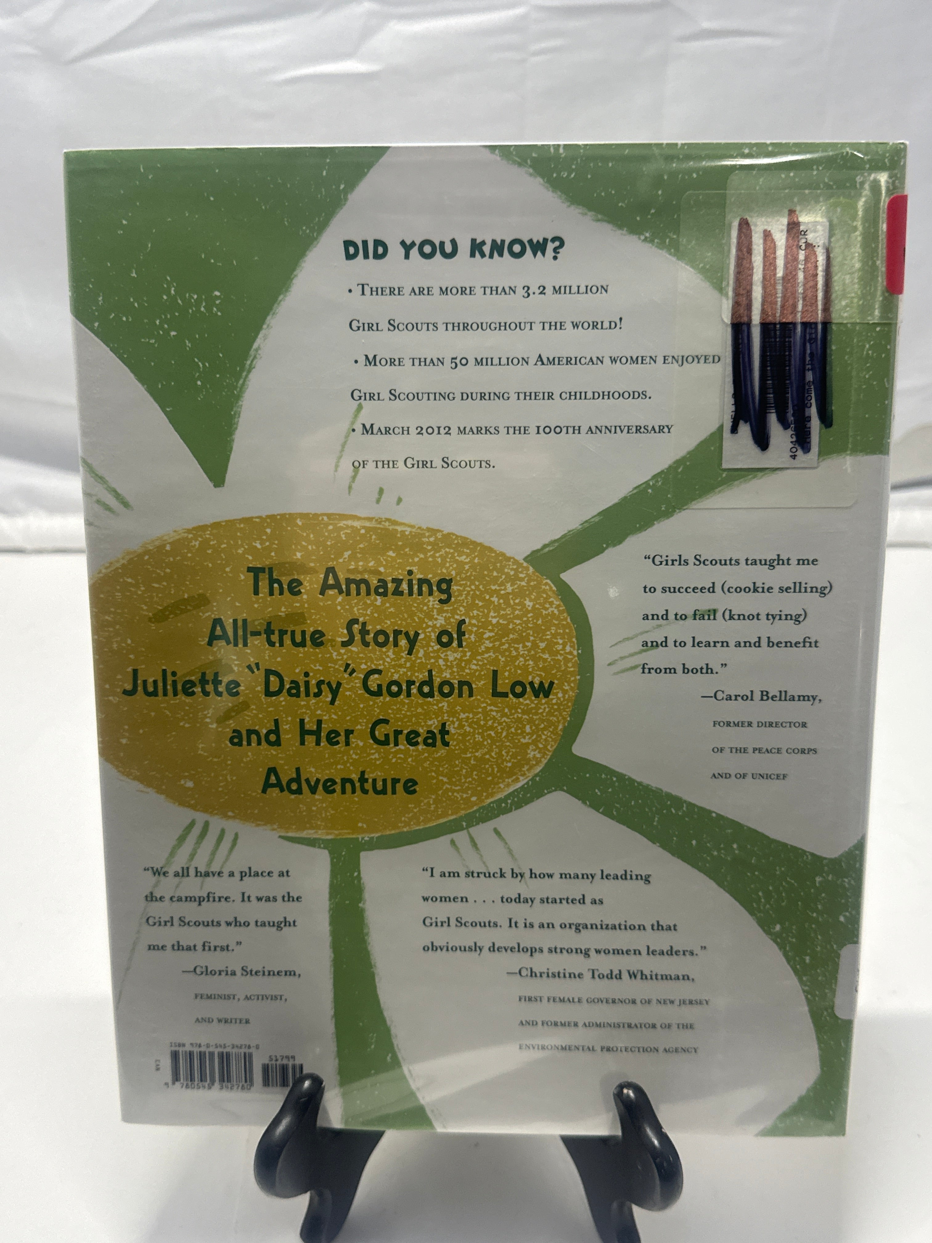 Here come the Girl Scouts! by Shana Corey Hardcover