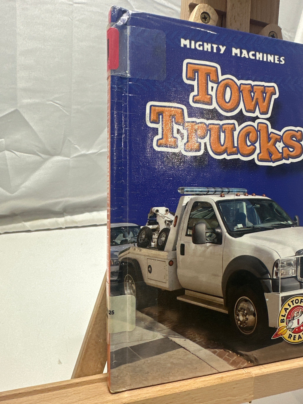 Tow Trucks by Kay Manolis Hardcover