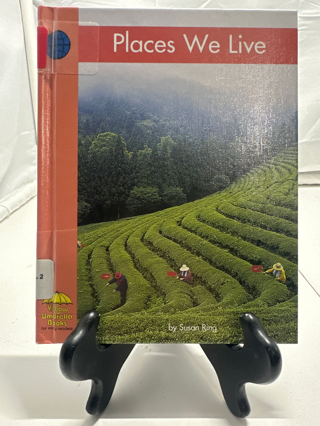 Places We Live (Yellow Umbrella Books) Hardcover