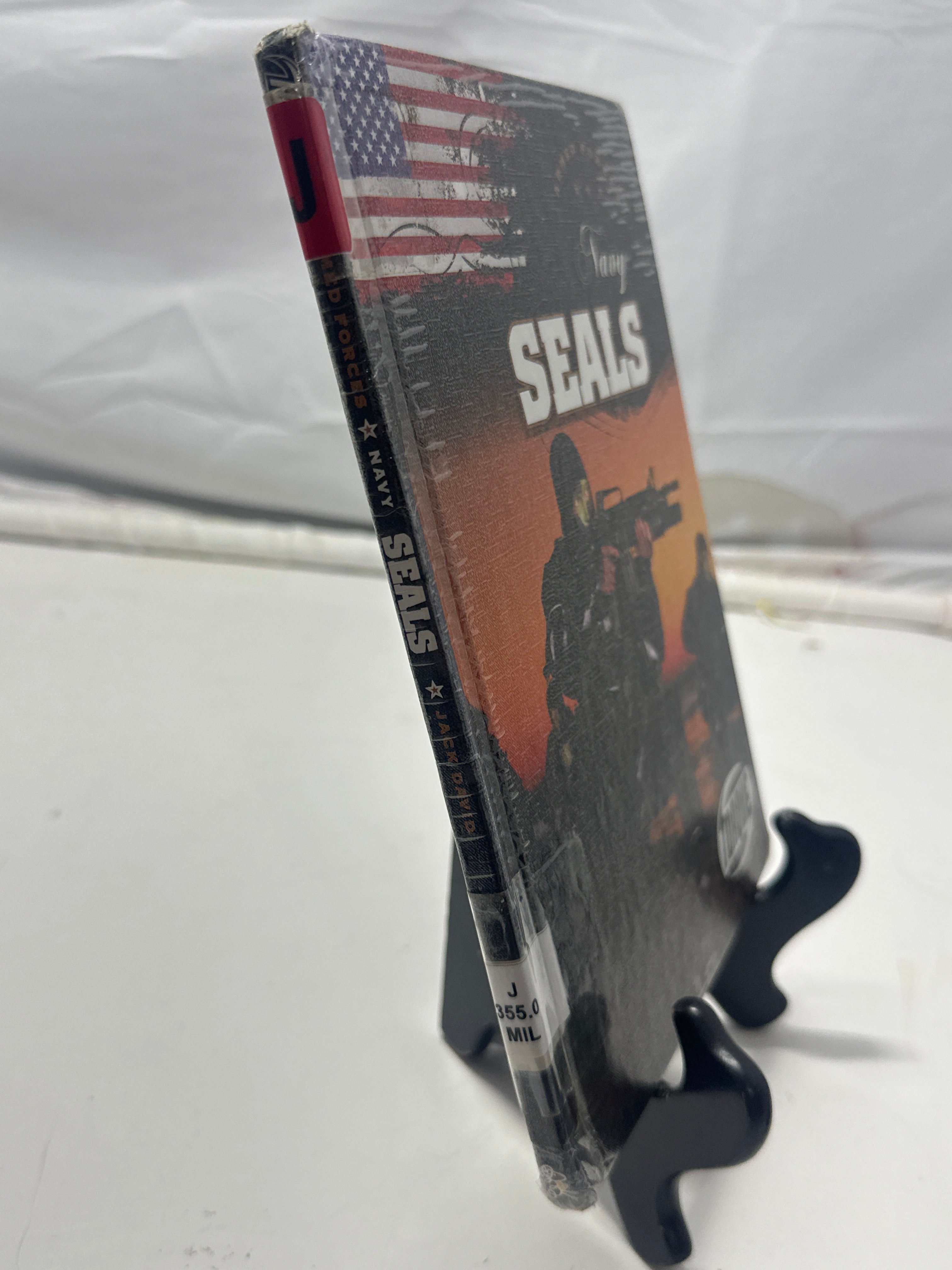 Navy SEALs by Jack David Hardcover