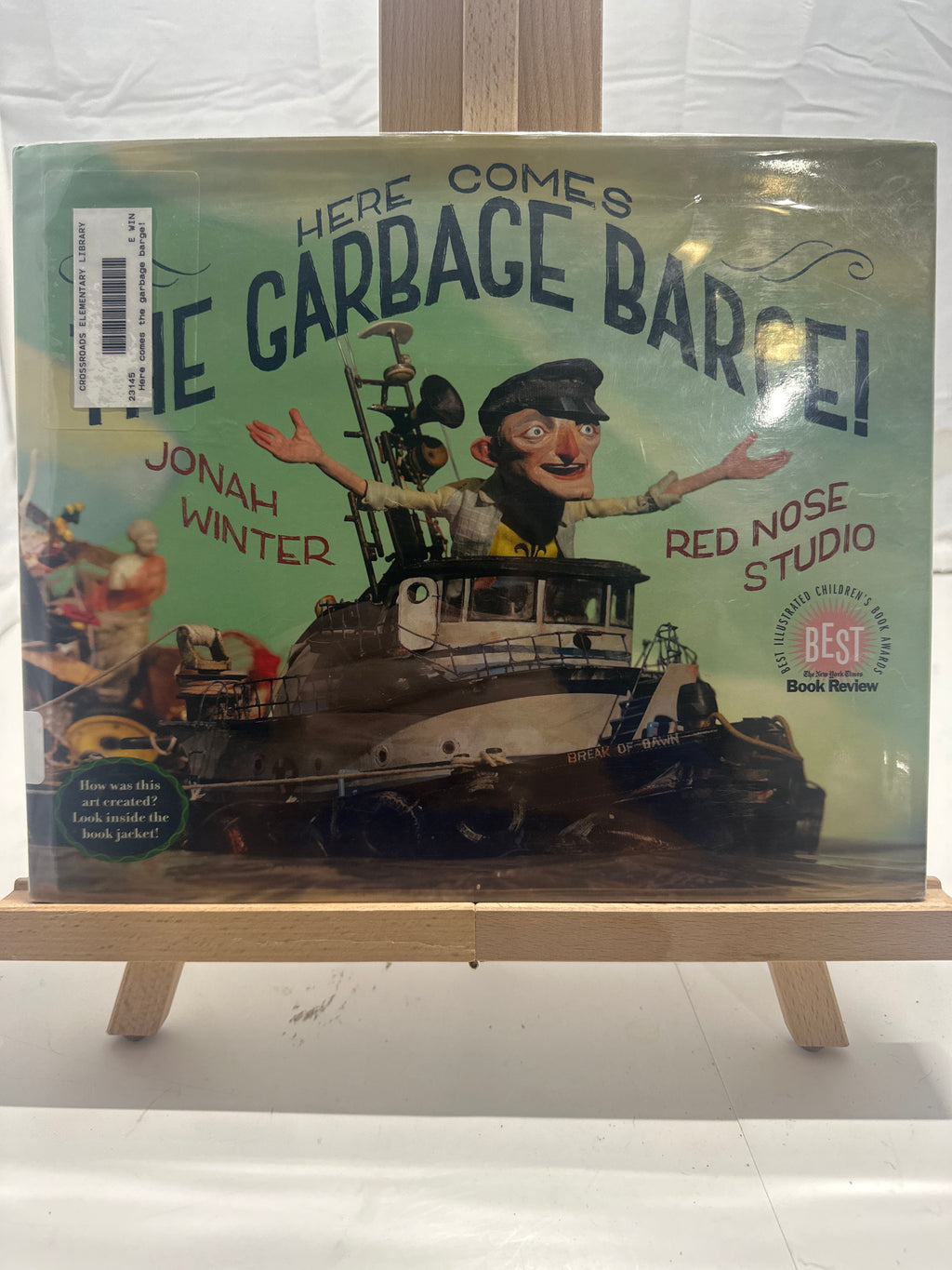 Here Comes the Garbage Barge! by Jonah Winter Hardcover