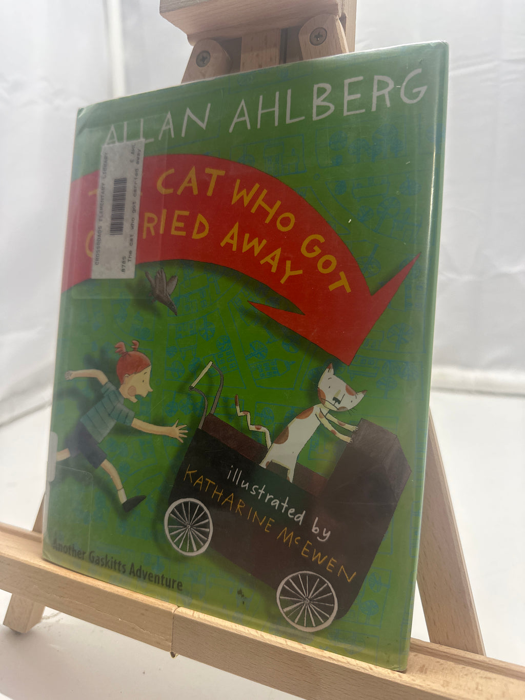 The Cat who Got Carried Away by Allan Ahlberg Hardcover