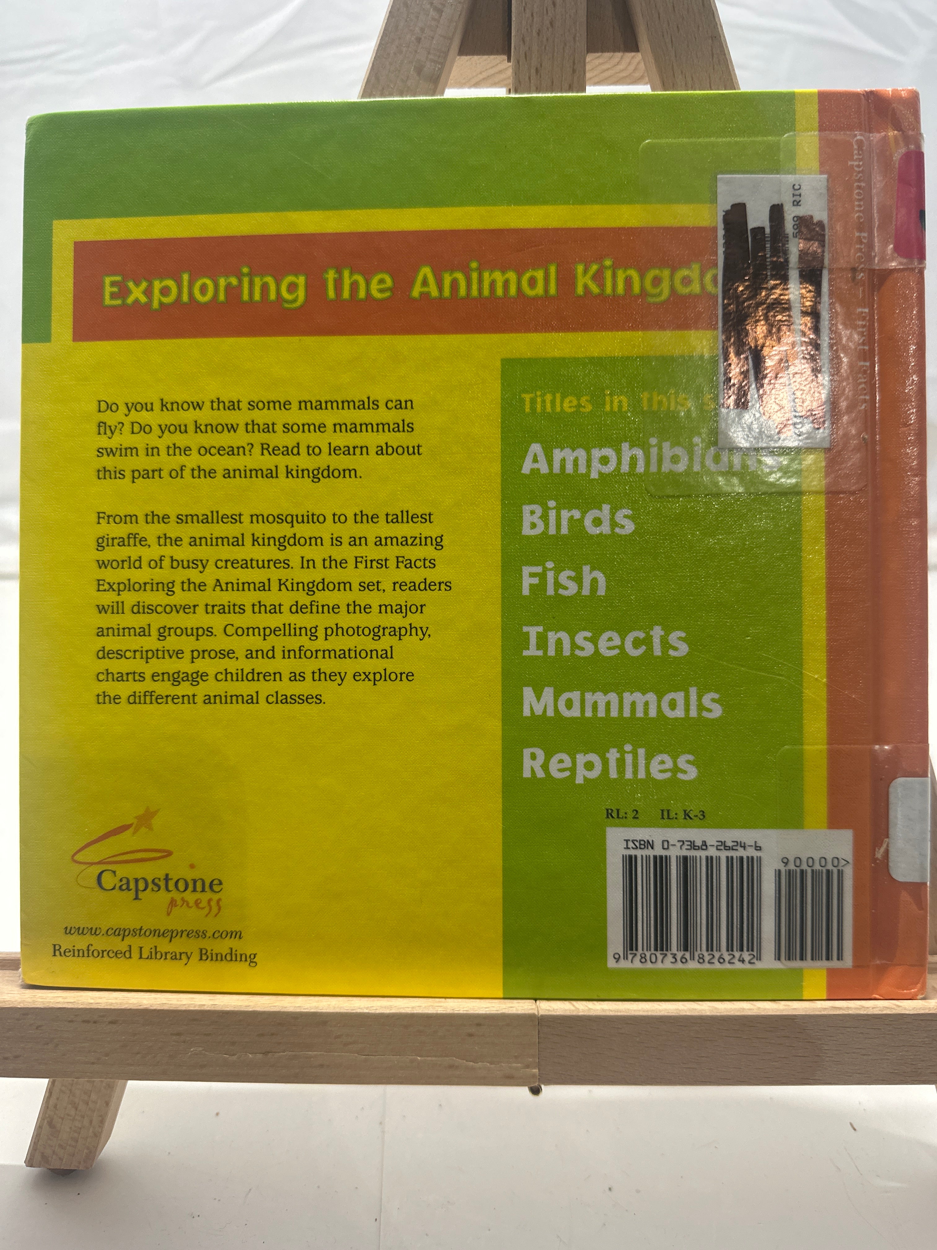 Mammals (Exploring the Animal Kingdom) by Adele Richardson Hardcover