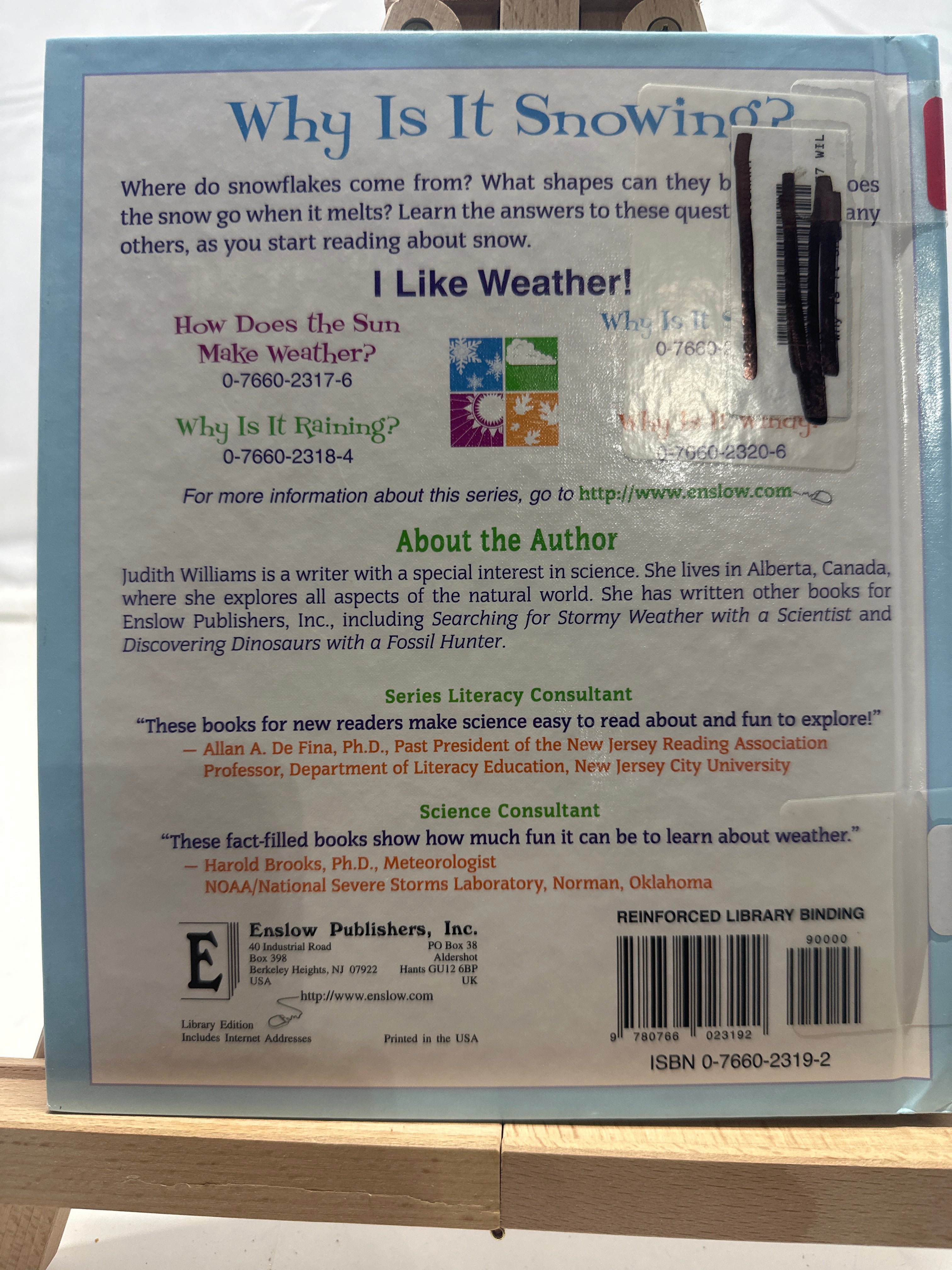 Why Is It Snowing? by Judith Williams Hardcover