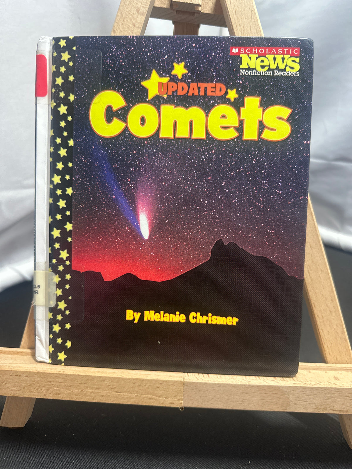 Comets (Scholastic News Nonfiction Readers) by Melanie Chrismer Hardcover