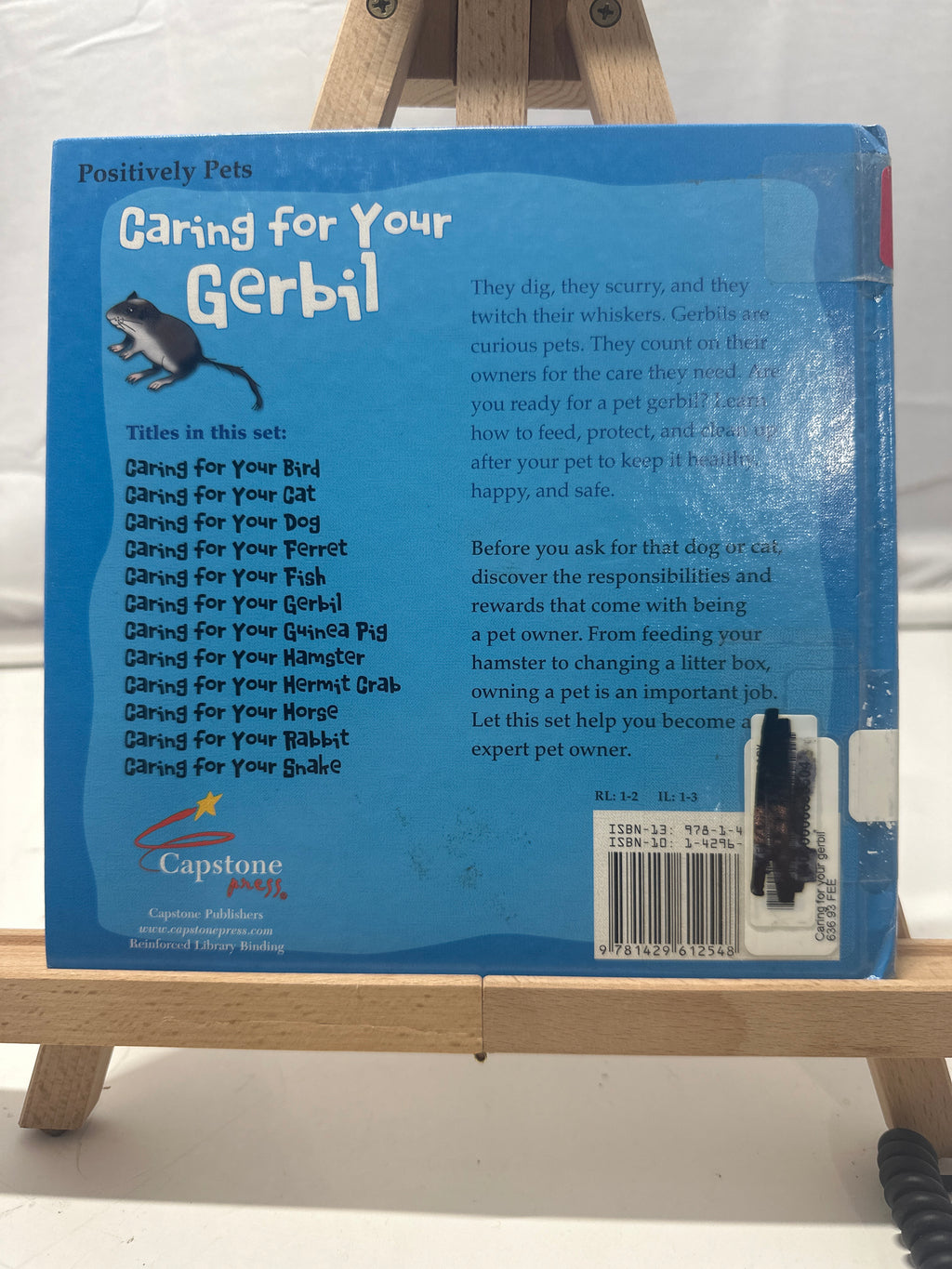 Caring for Your Gerbil by Kathy Feeney Hardcover