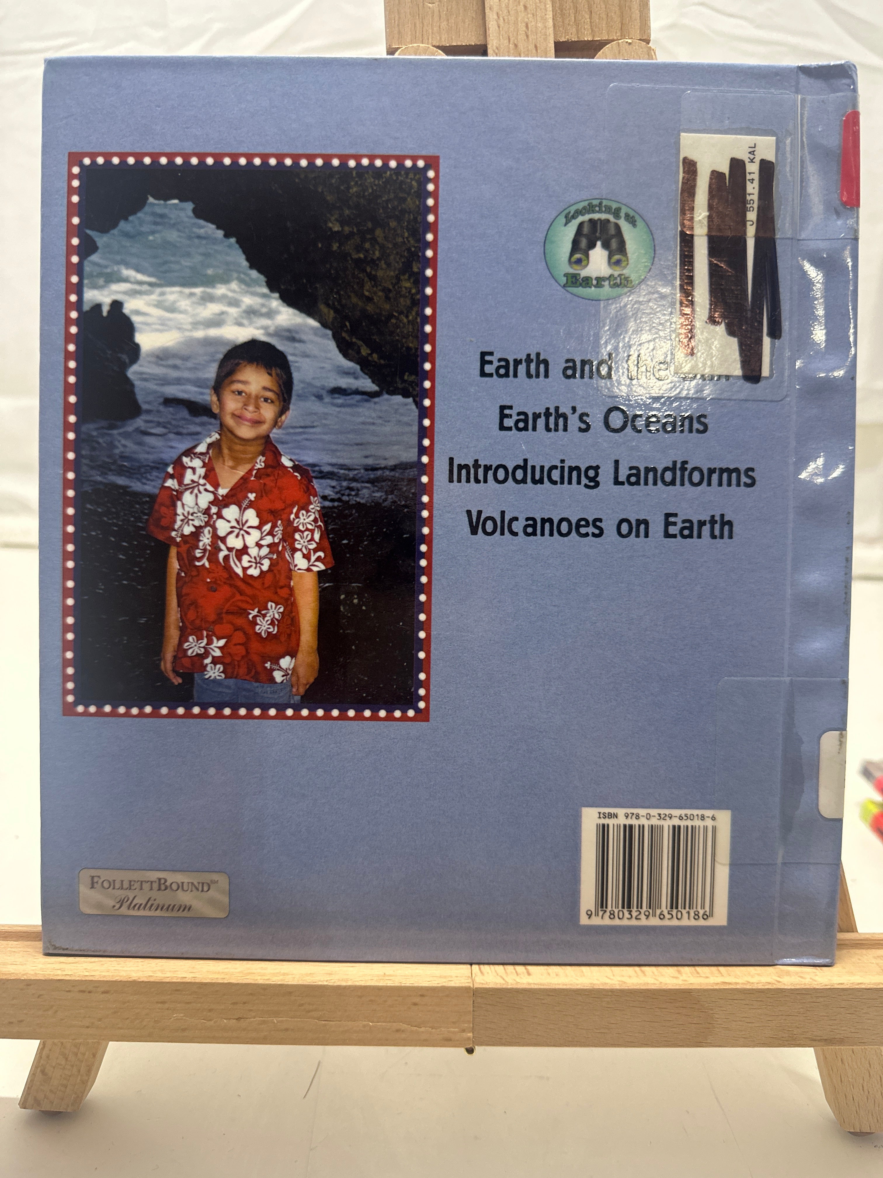 Introducing Landforms by Bobbie Kalman Hardcover
