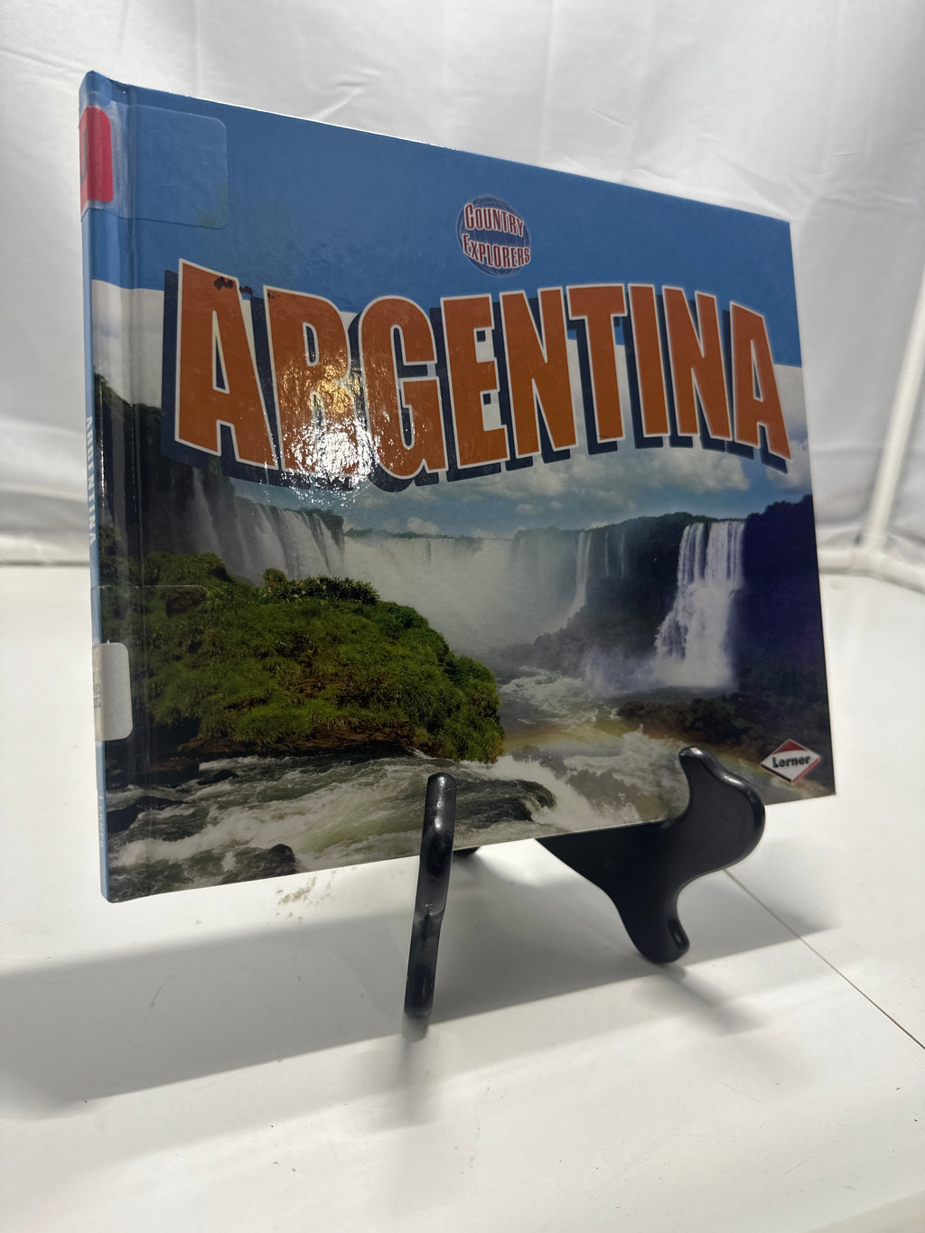 Argentina by Suzanne Paul Dell'Oro Hardcover Children's Book