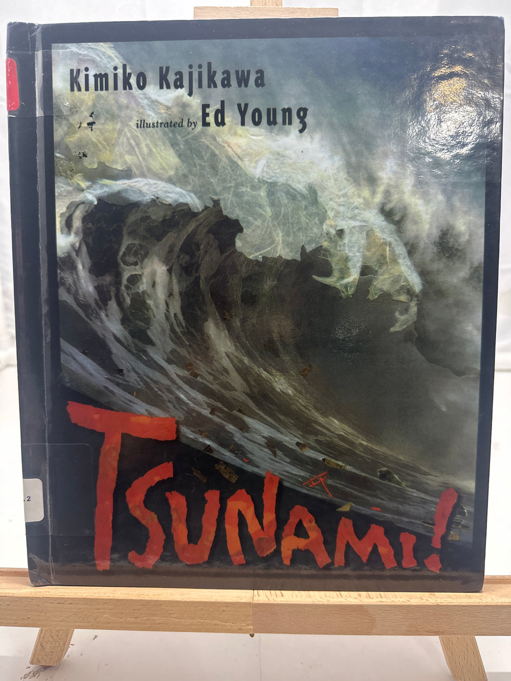Tsunami! by Kimiko Kajikawa Hardcover