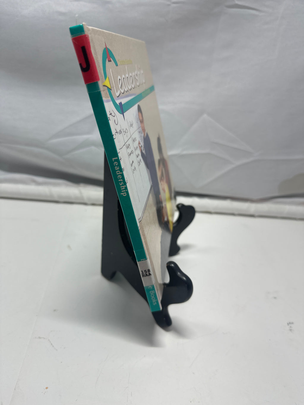 Leadership (Character Education) Hardcover