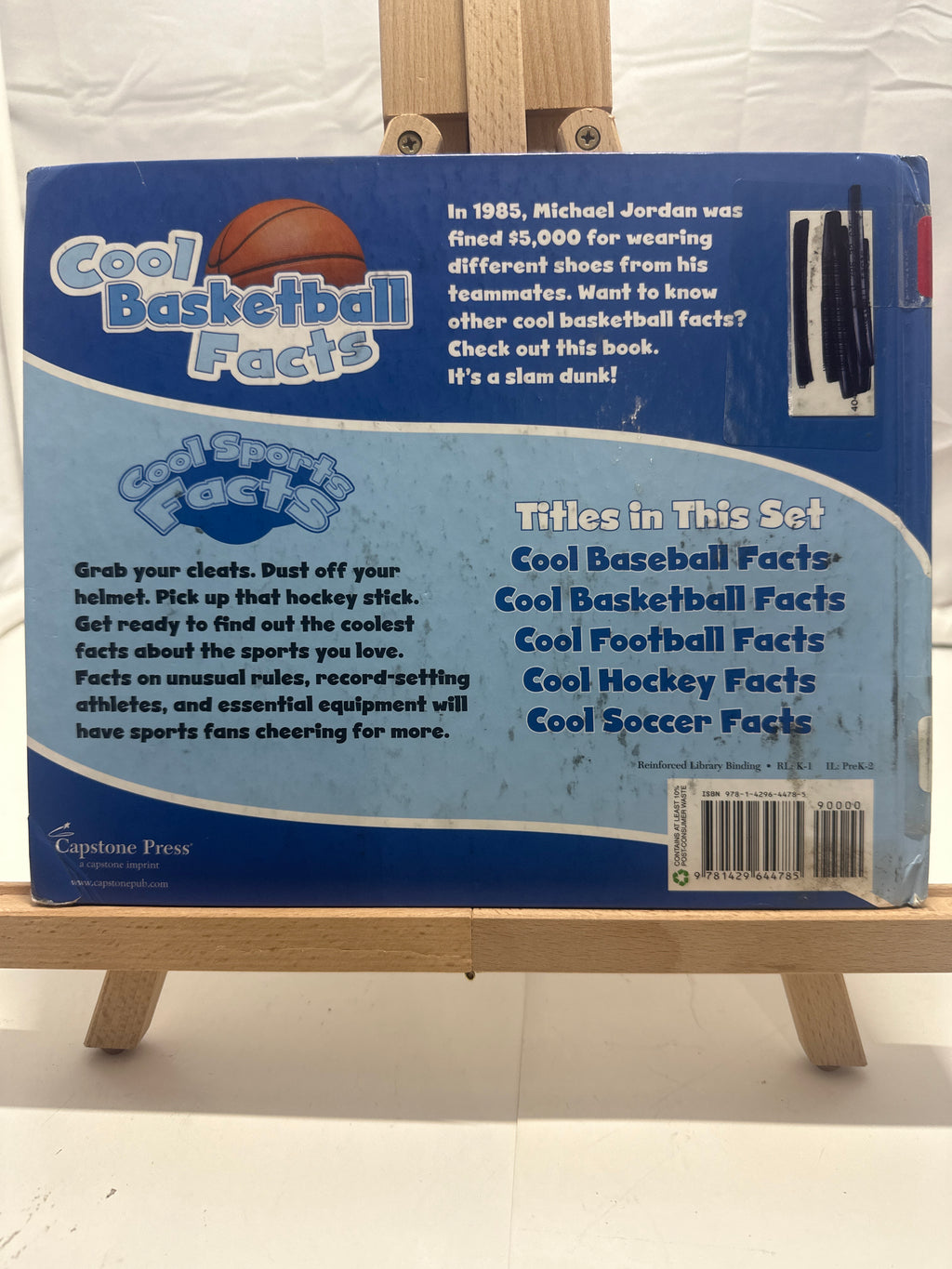 Cool Basketball Facts by Abby Czeskleba Hardcover
