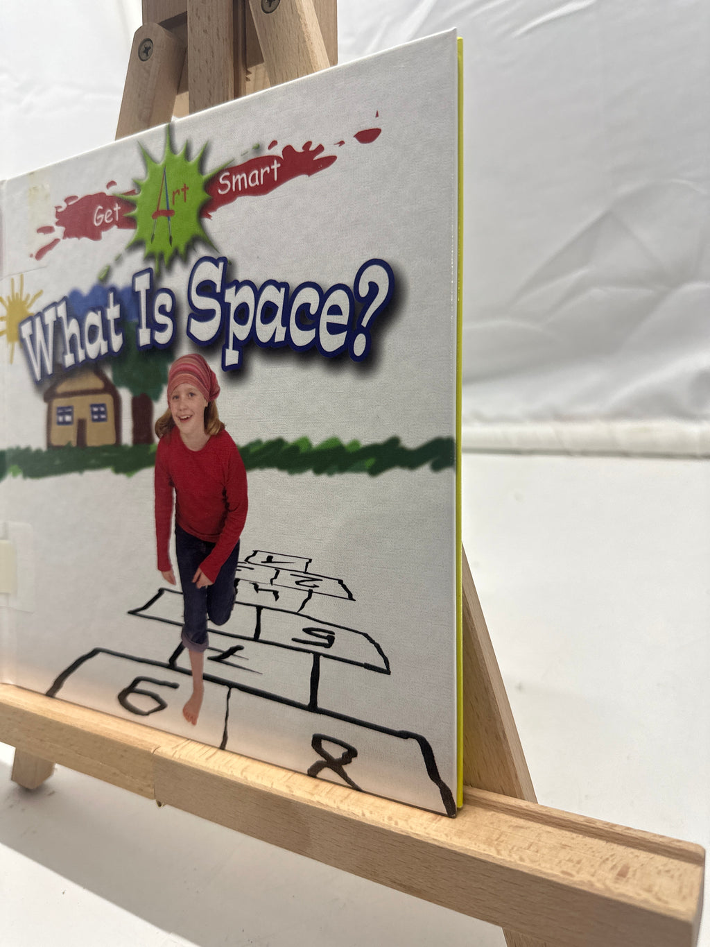 What Is Space? by Susan Markowitz-Meredith Hardcover