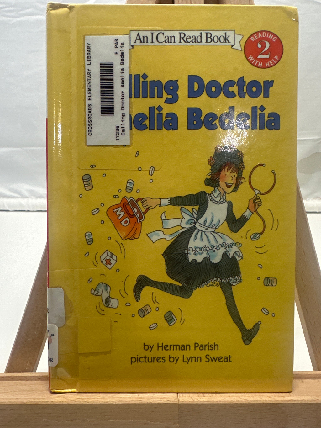 Calling Doctor Amelia Bedelia by Herman Parish Hardcover