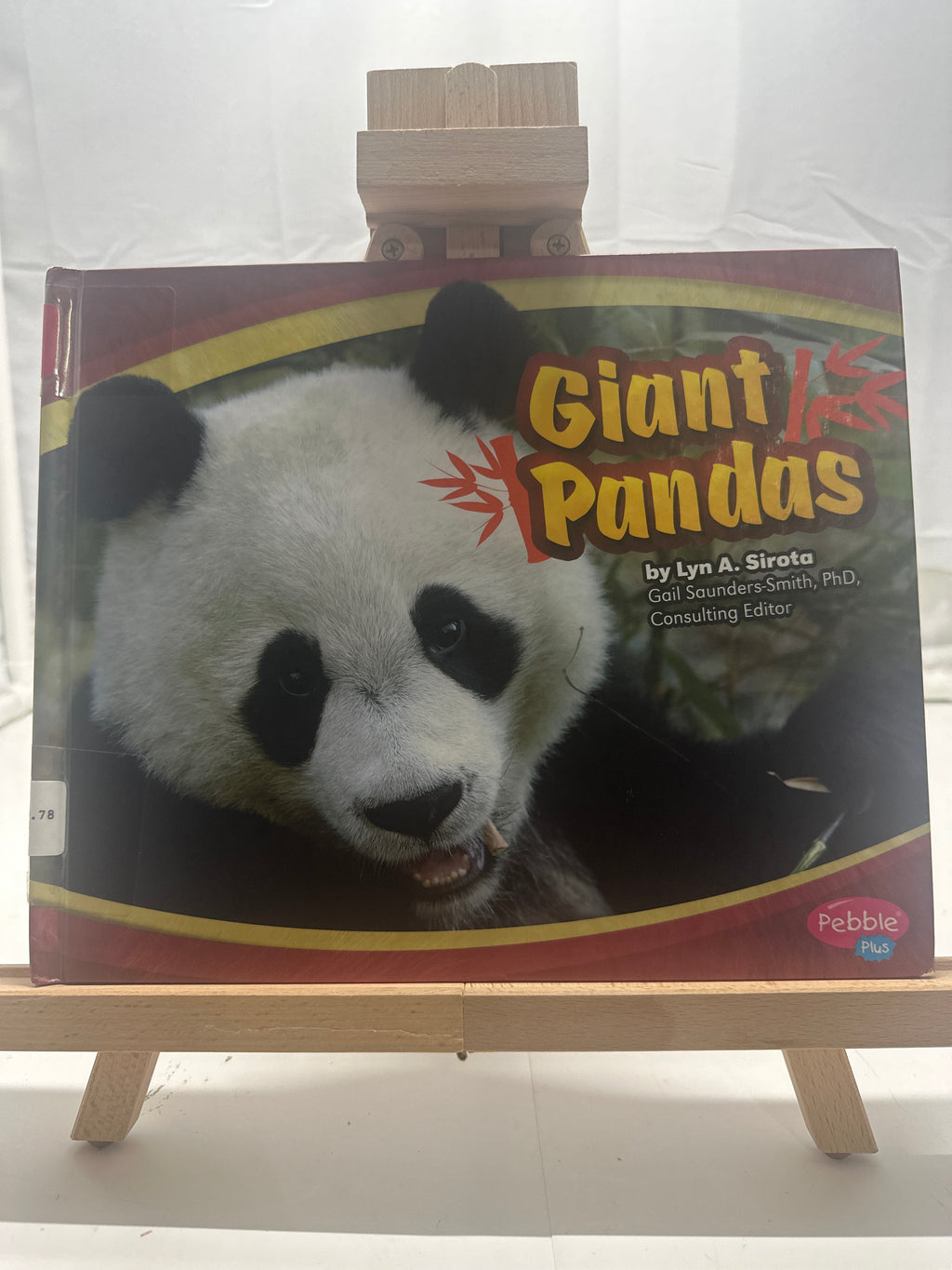Giant Pandas by Lyn A. Sirota Hardcover