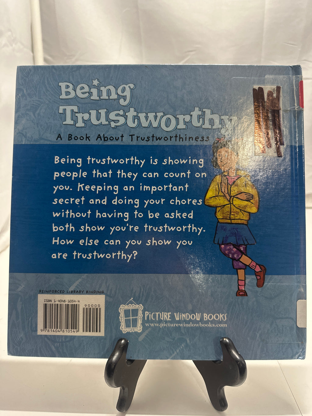 Being Trustworthy (Way to Be!) by Mary Small Hardcover